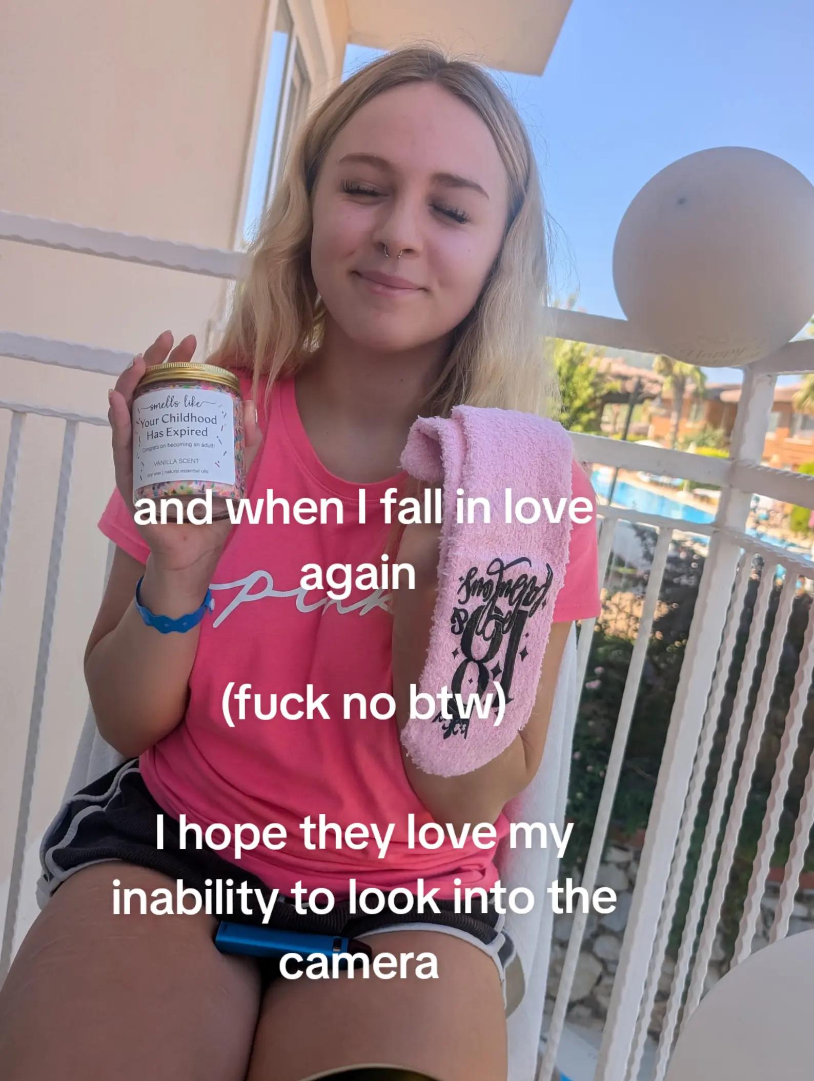 @holls🤍🪽