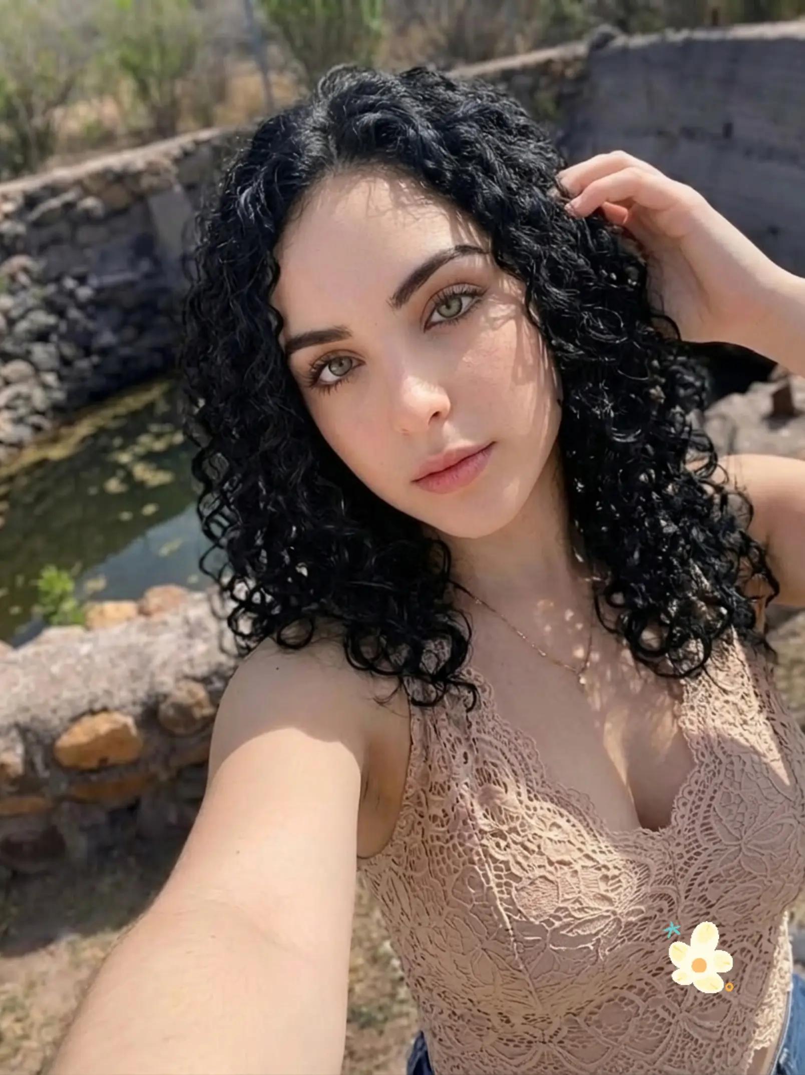 @Alessandra Rodriguez