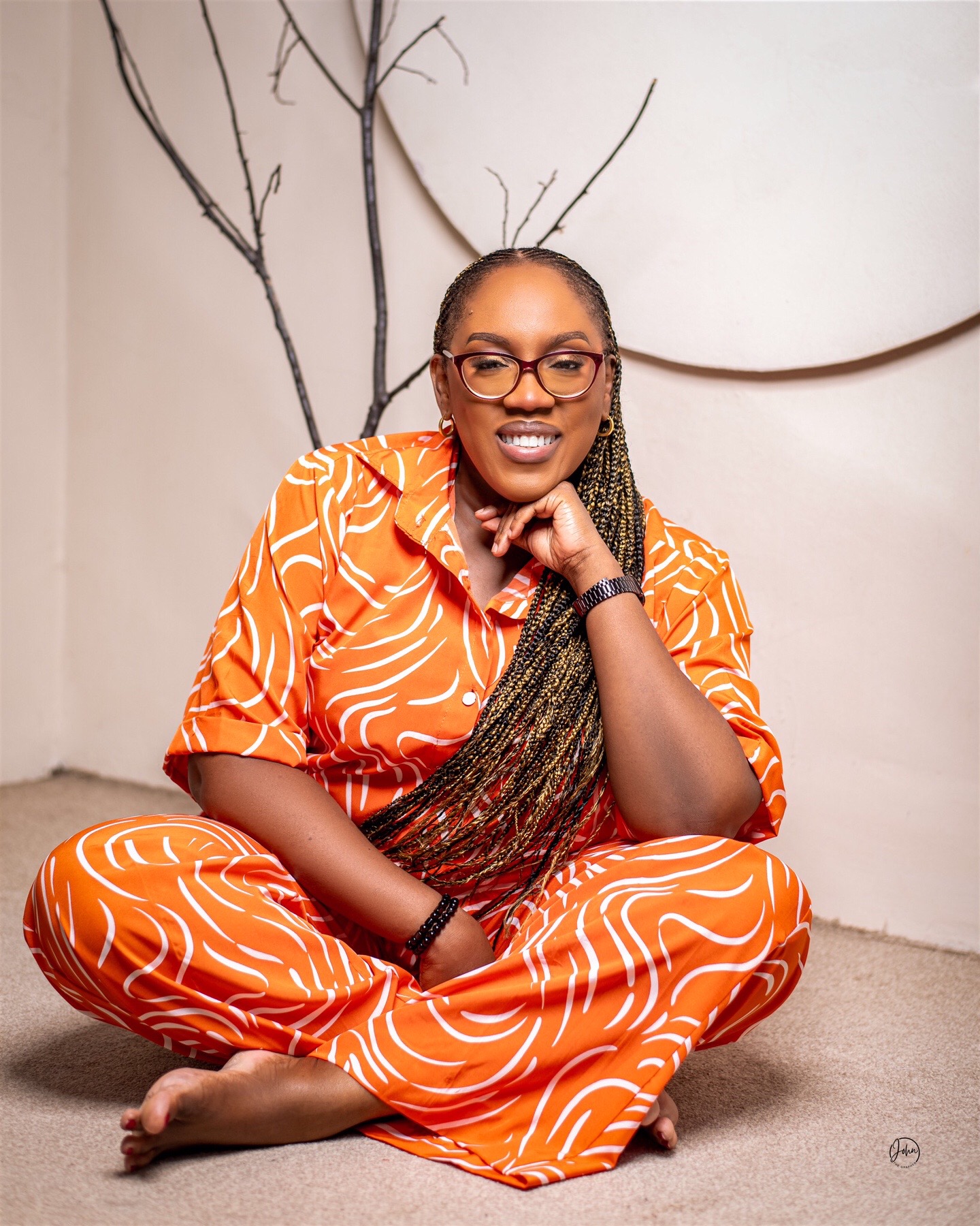@PHOTOGRAPHER IN LAGOS/ALIMOSHO