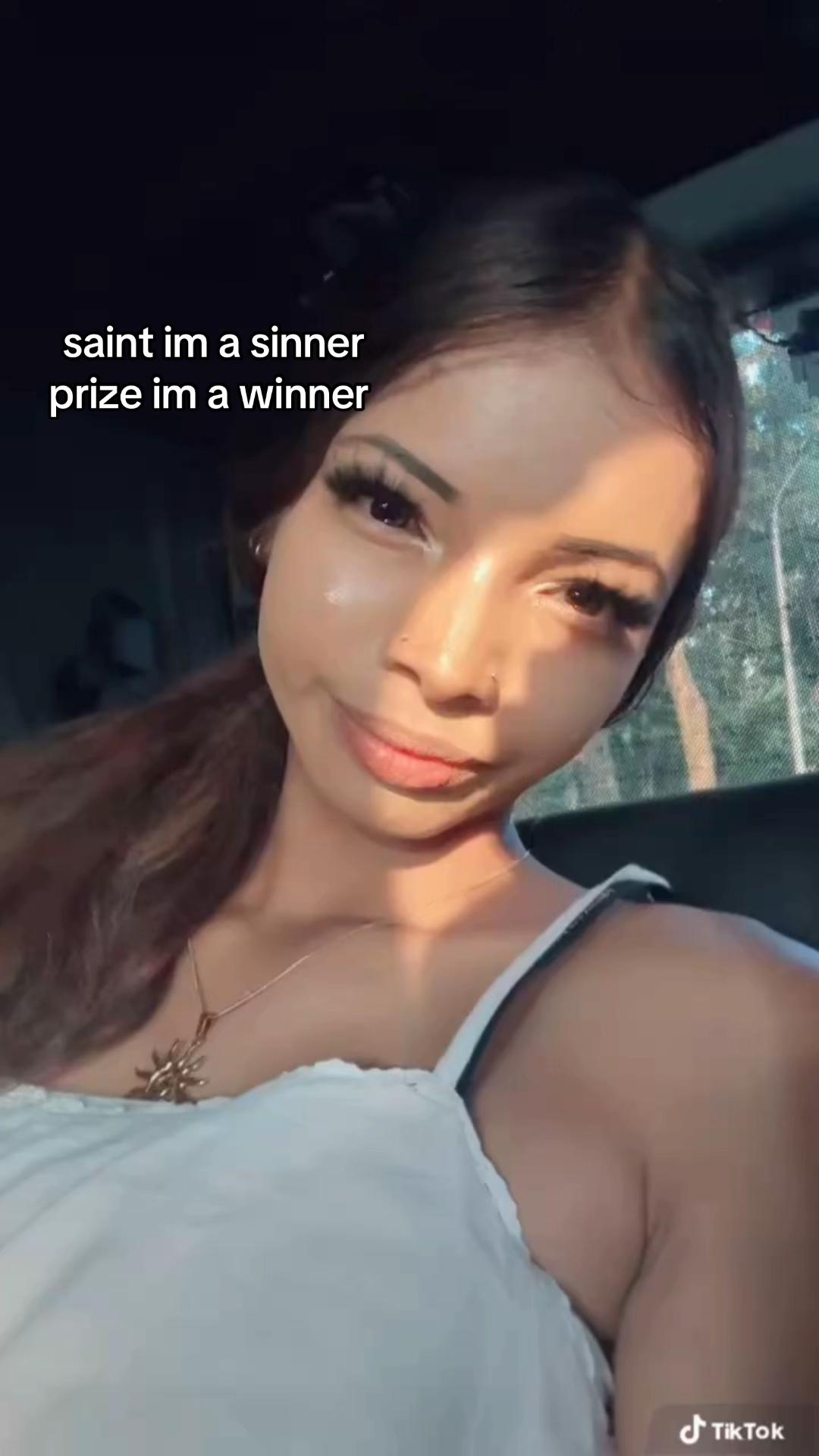 @aamora