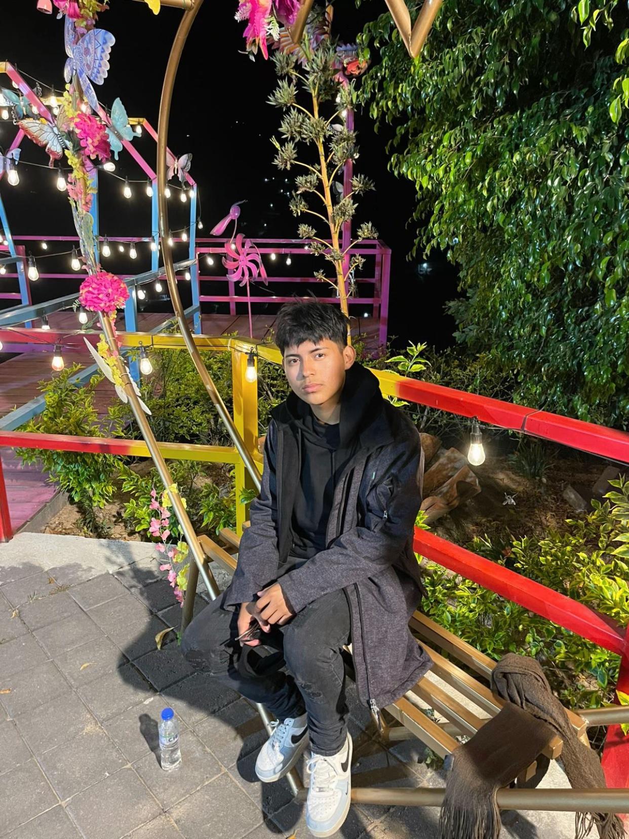 @Tomy. Mendez
