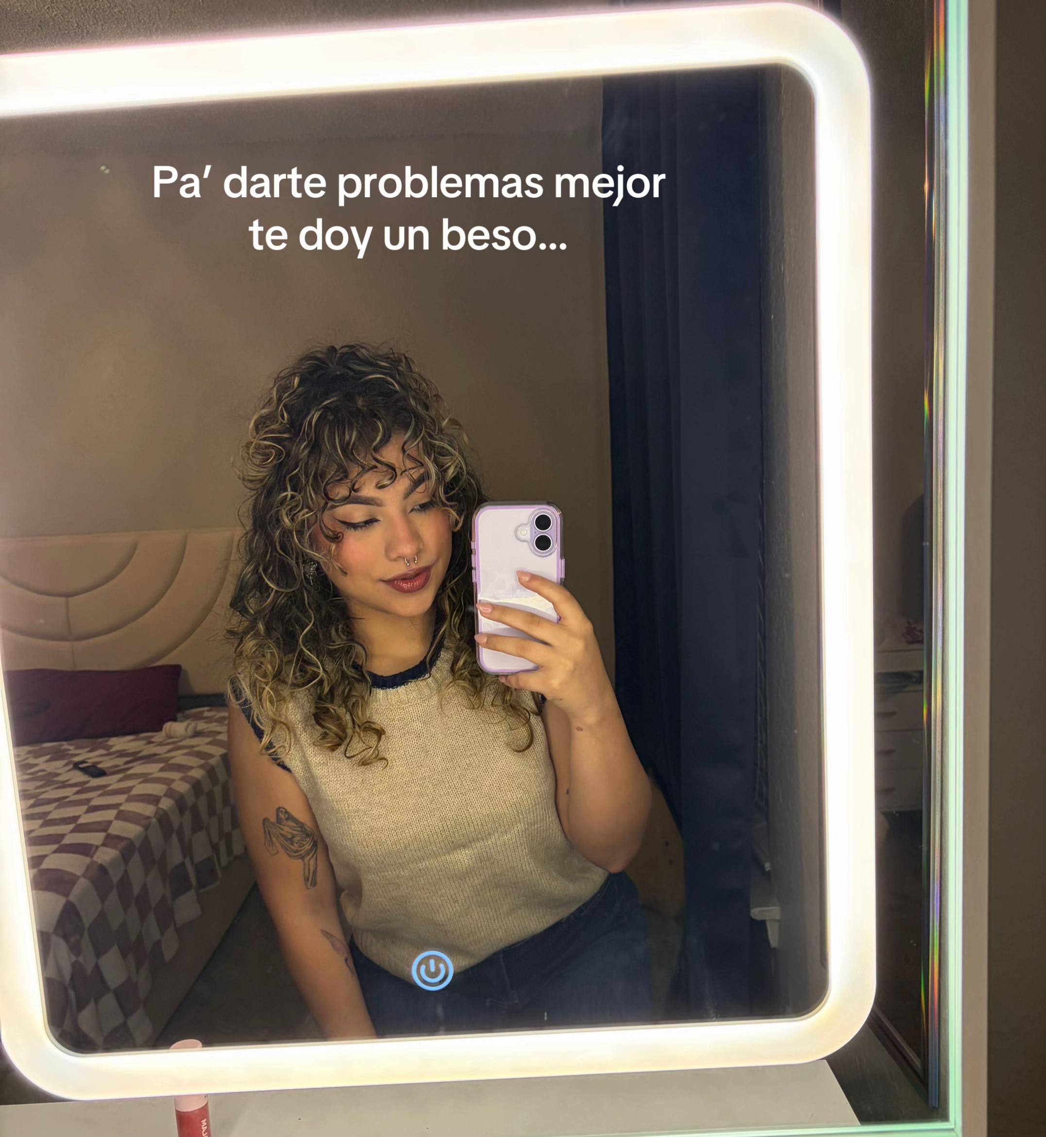 @Adri💫