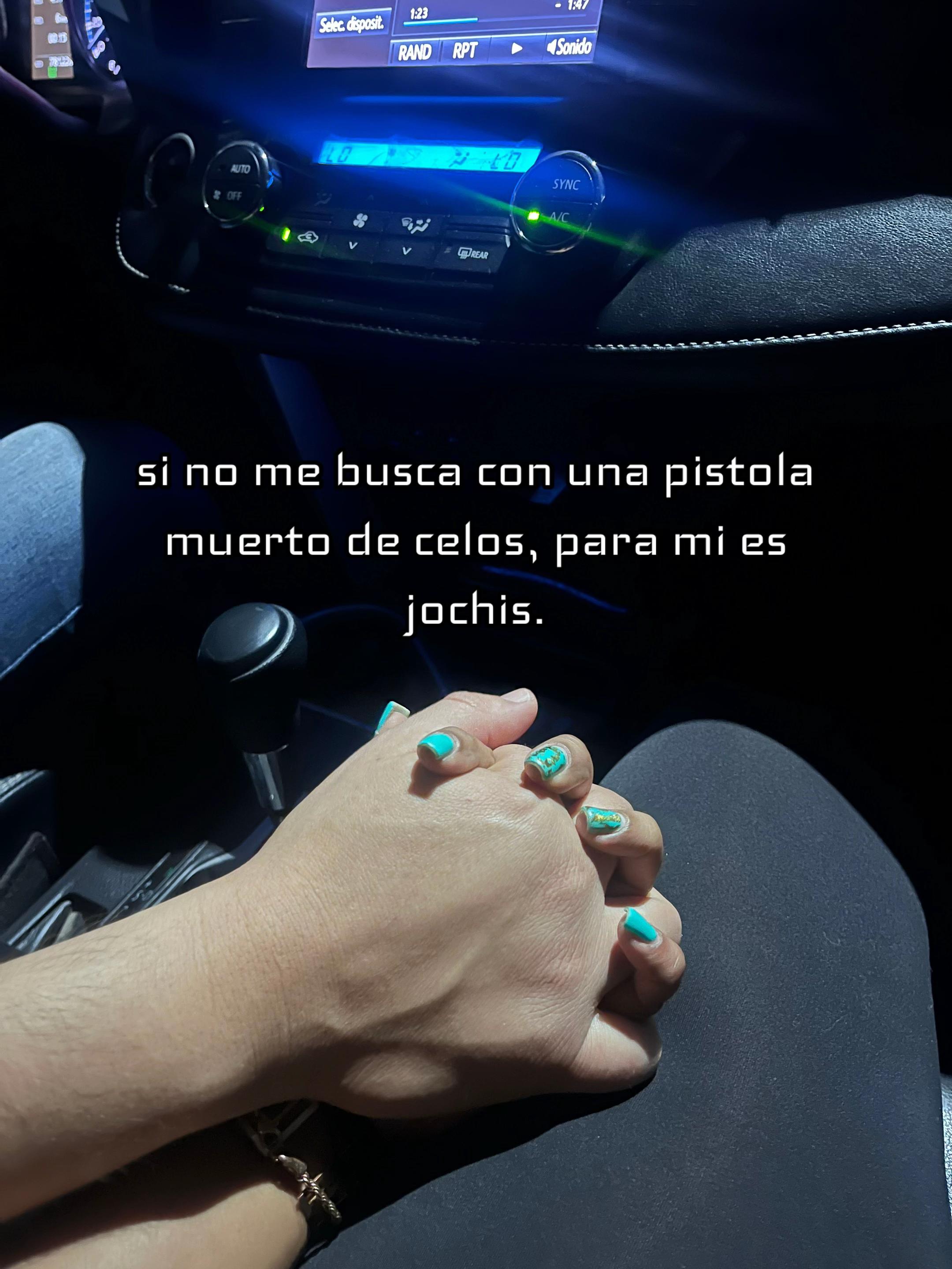 @🦋