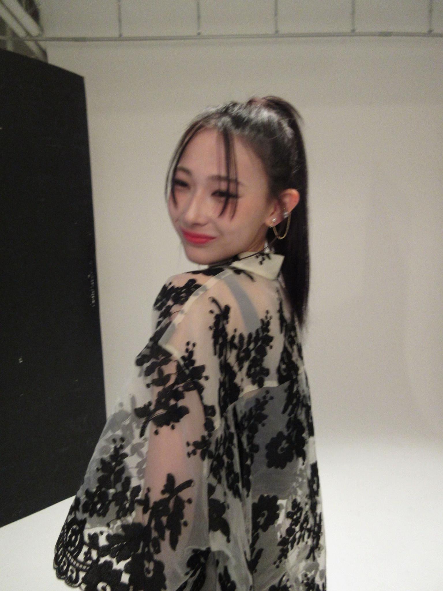 @柚来しいな