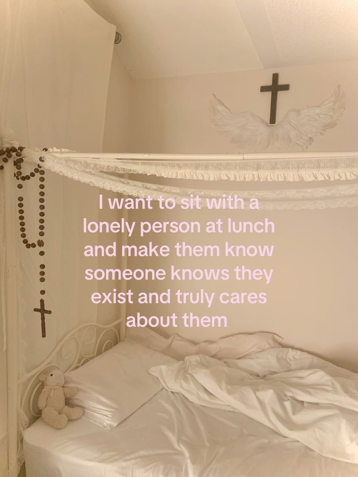 @ᧁ &iota; ᧁ &iota;