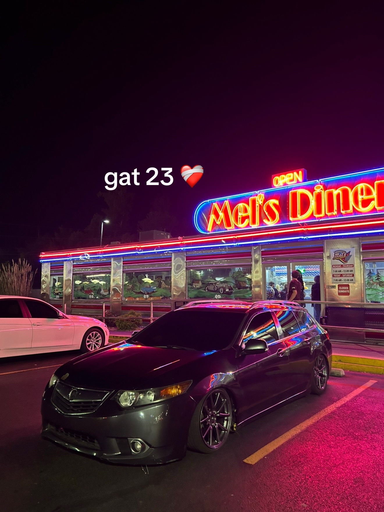 @￶