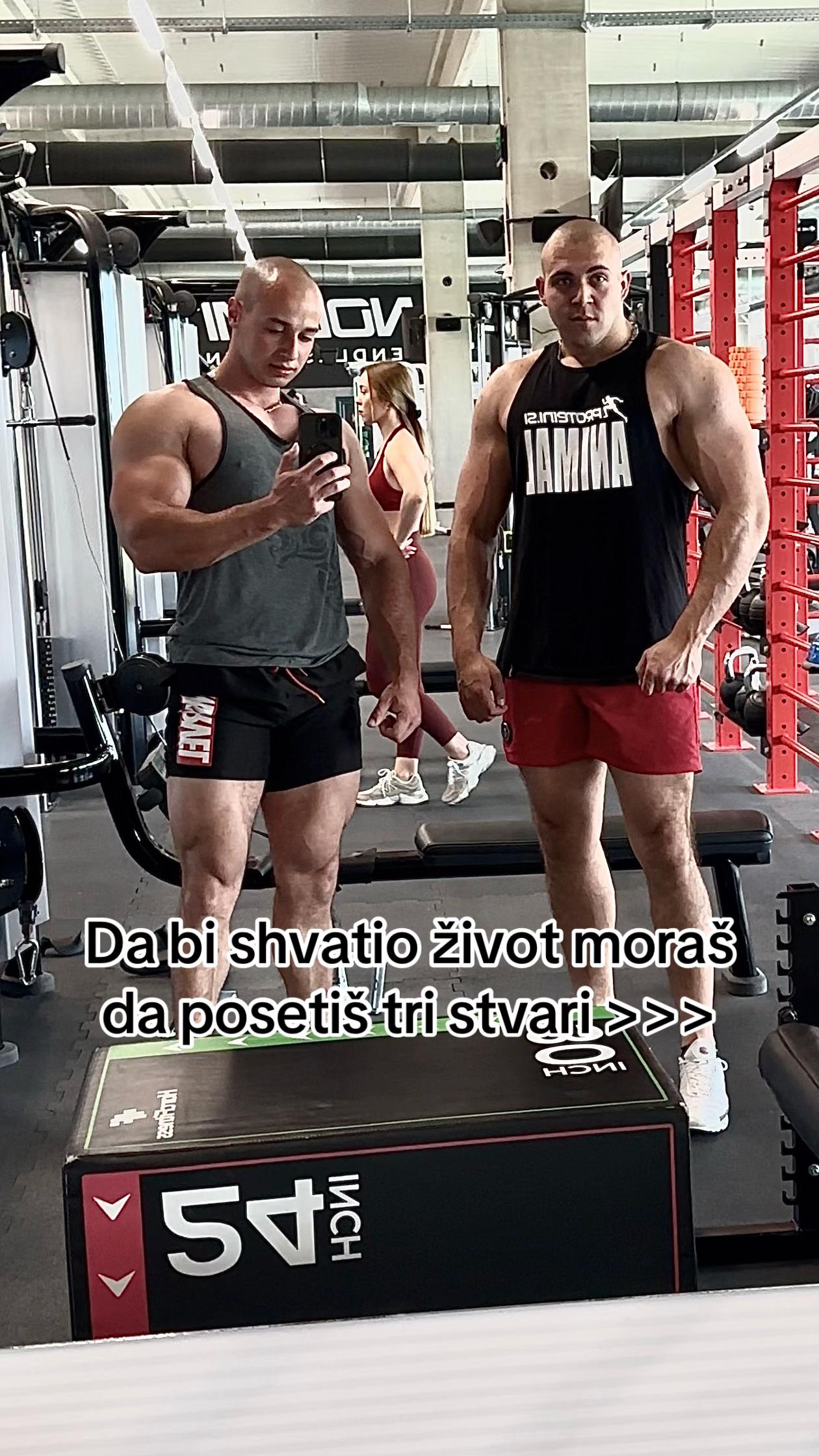 @Celavii