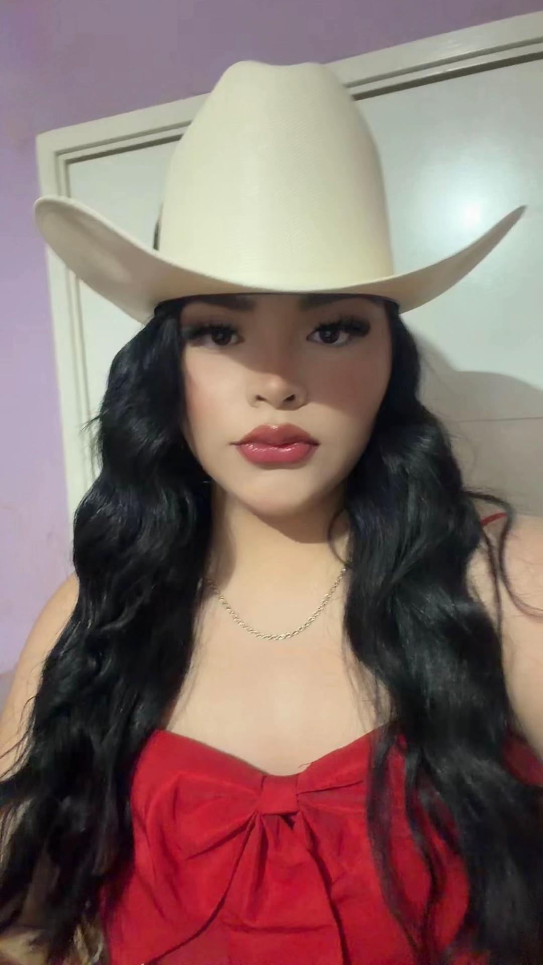 @Jaqueline Nava