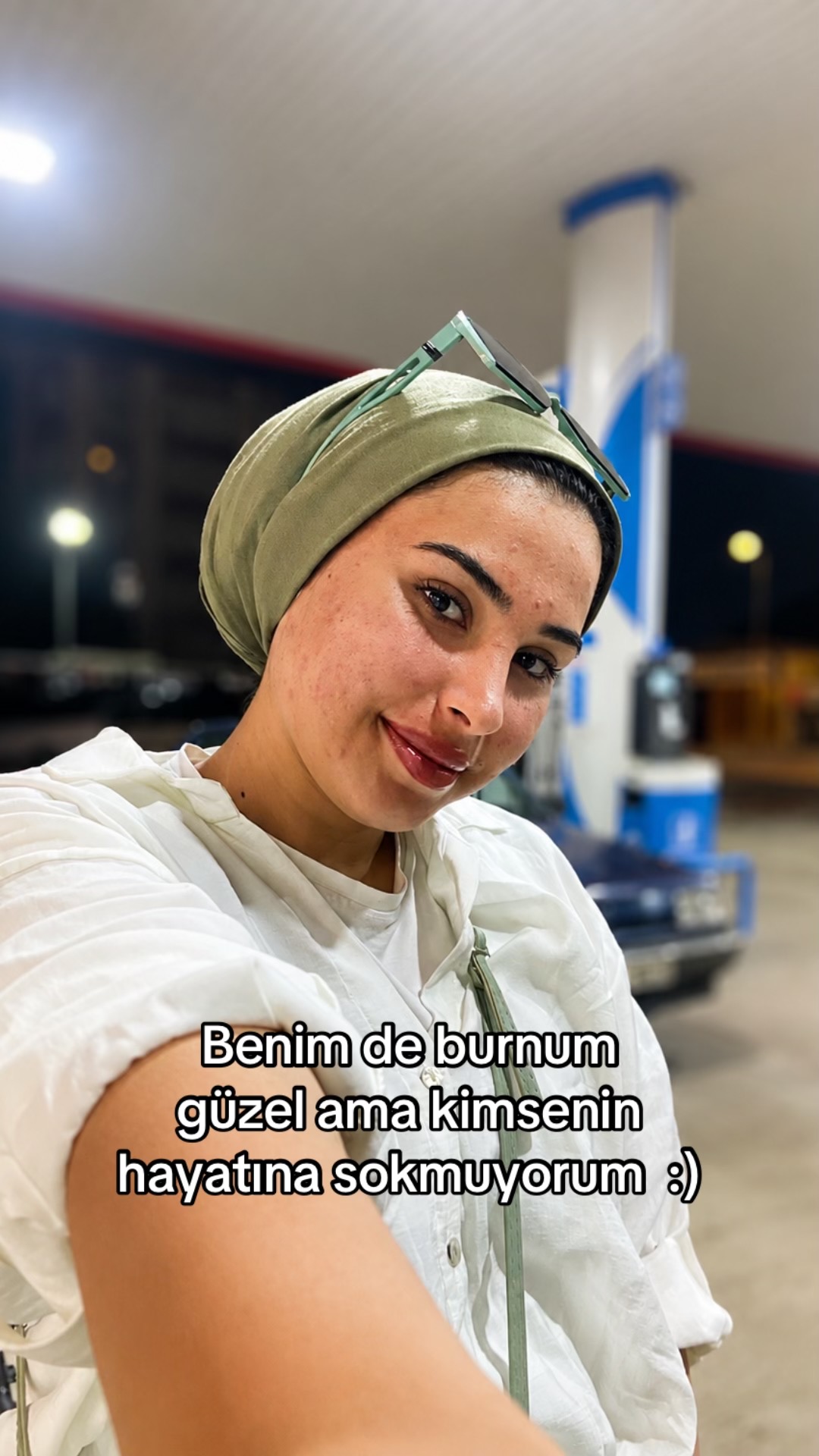 @Menekşe T&uuml;rkkan