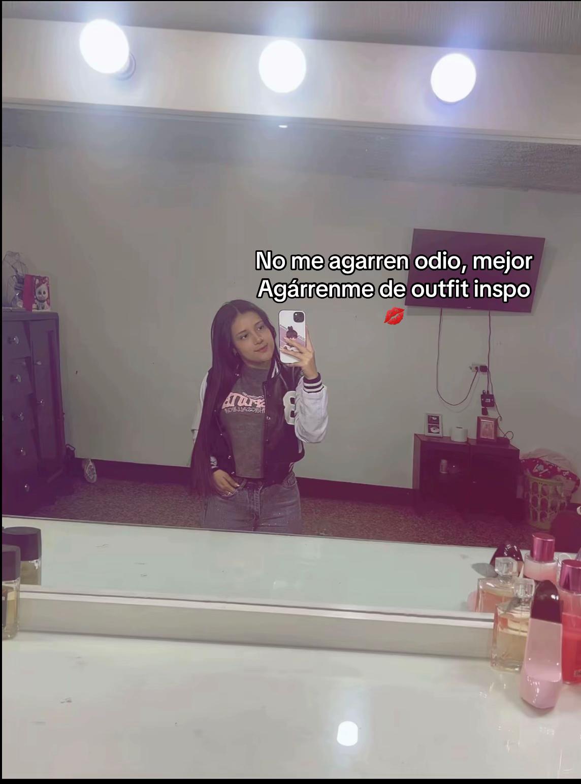@✨Elizabeth Gomez🔥