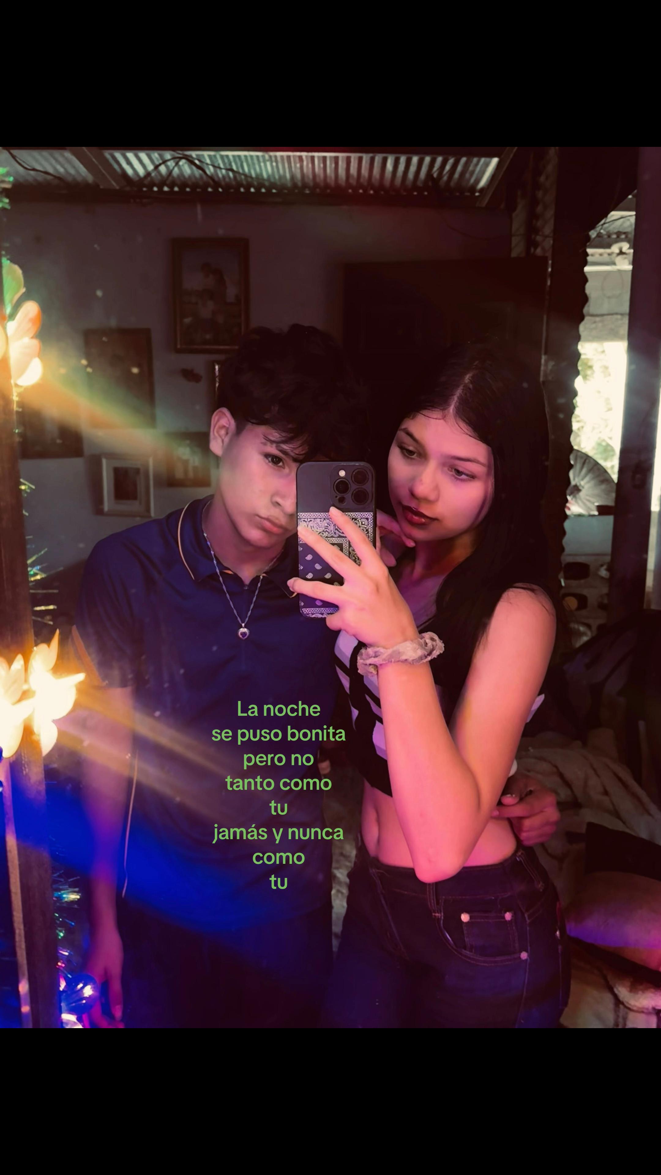 @👤
