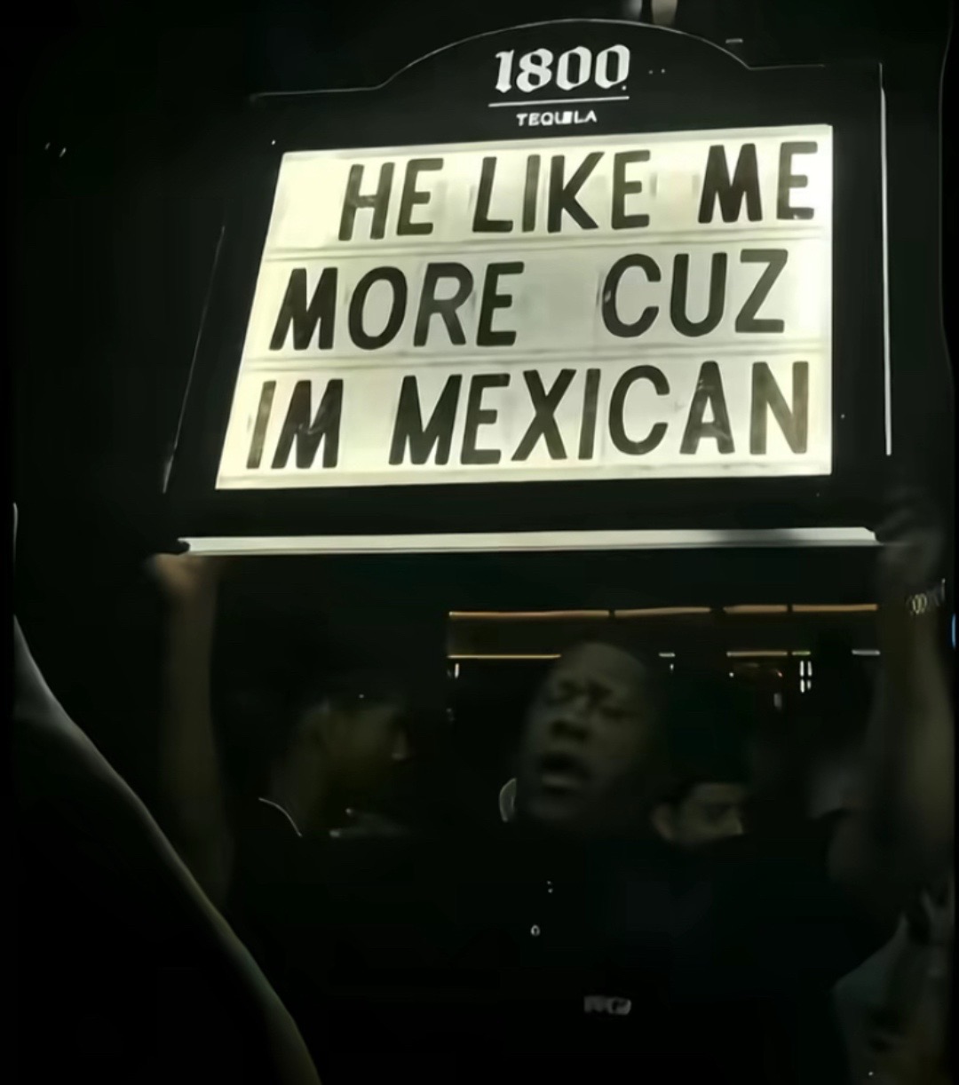 @elicia