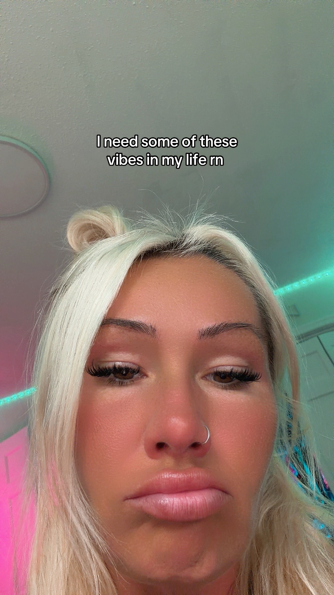 @Bai