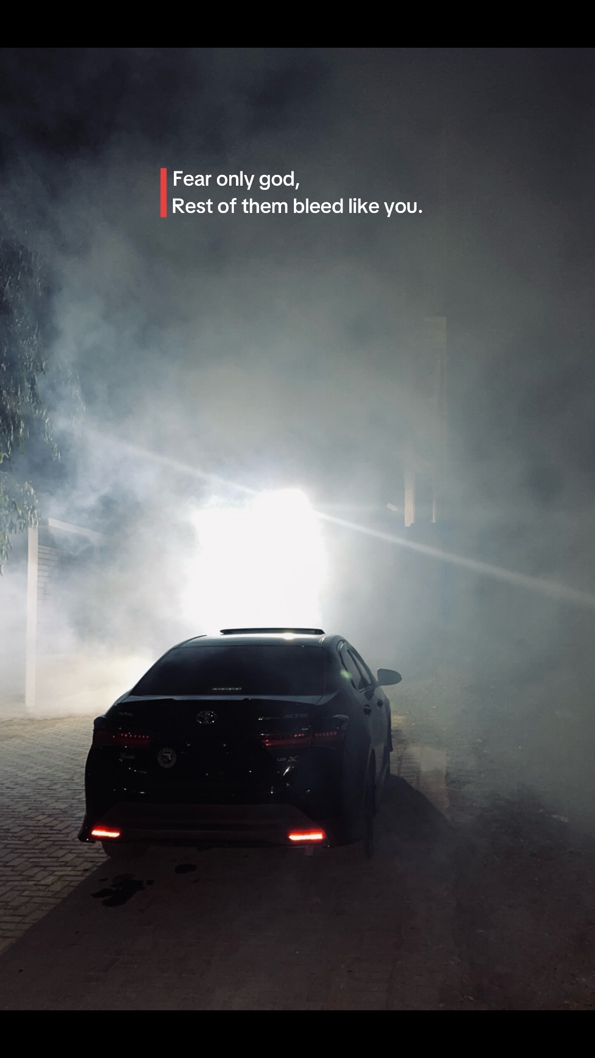 @𝐇𝐊_