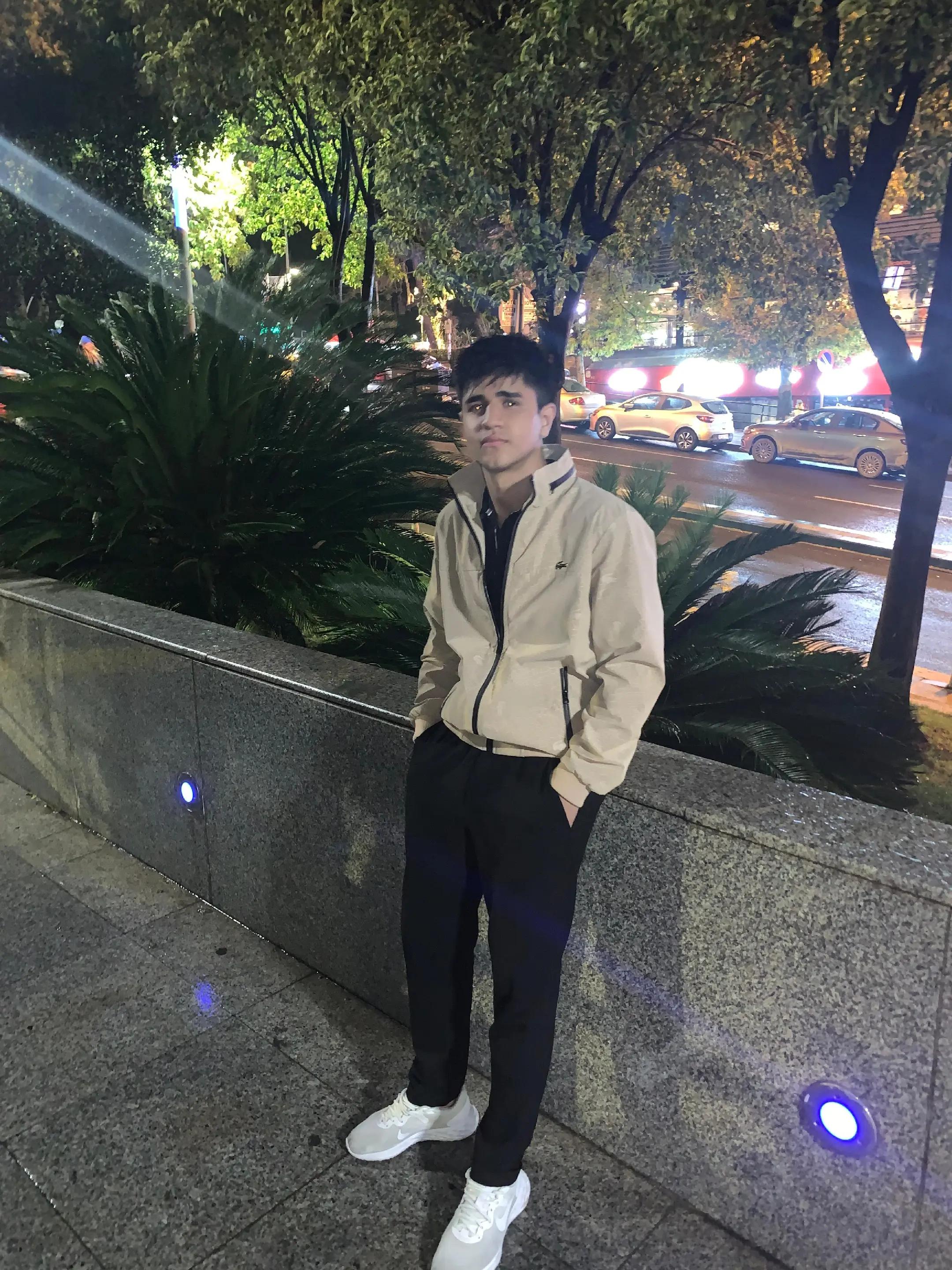 @๐๐๐๐๐๐๐ ๐๐๐๐๐๐