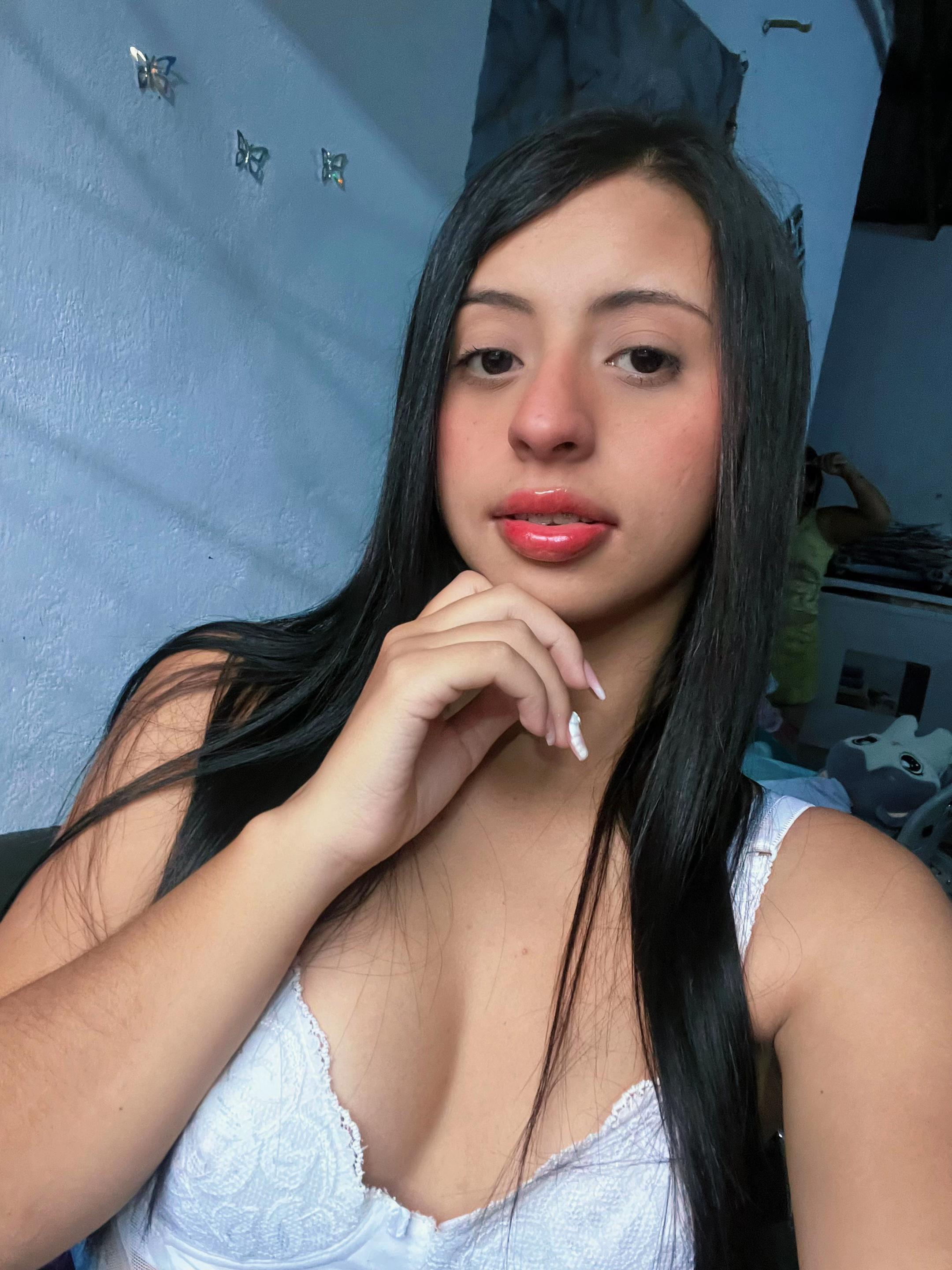 @Anyaly