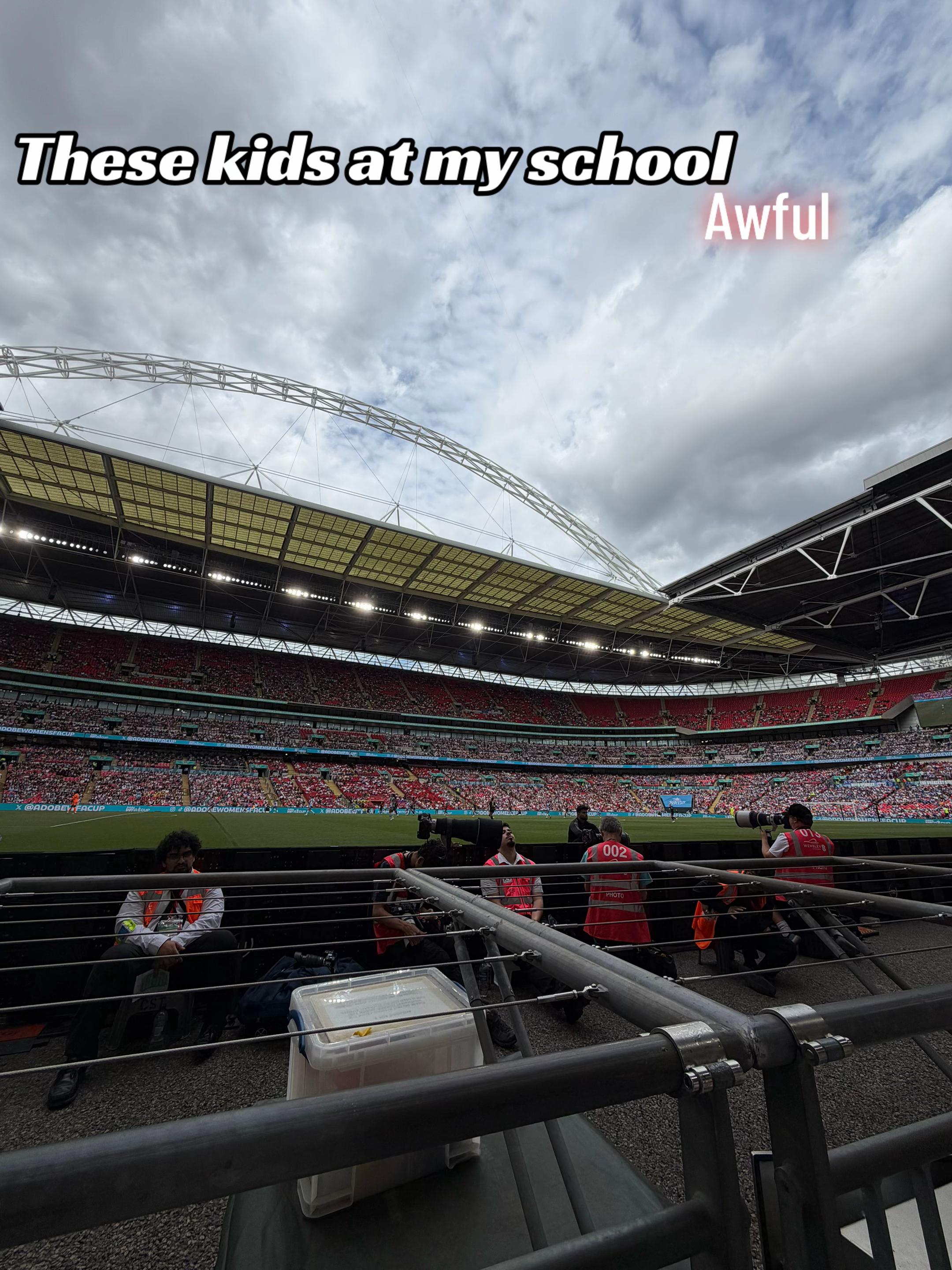 @Beth⚽️💖🏟️