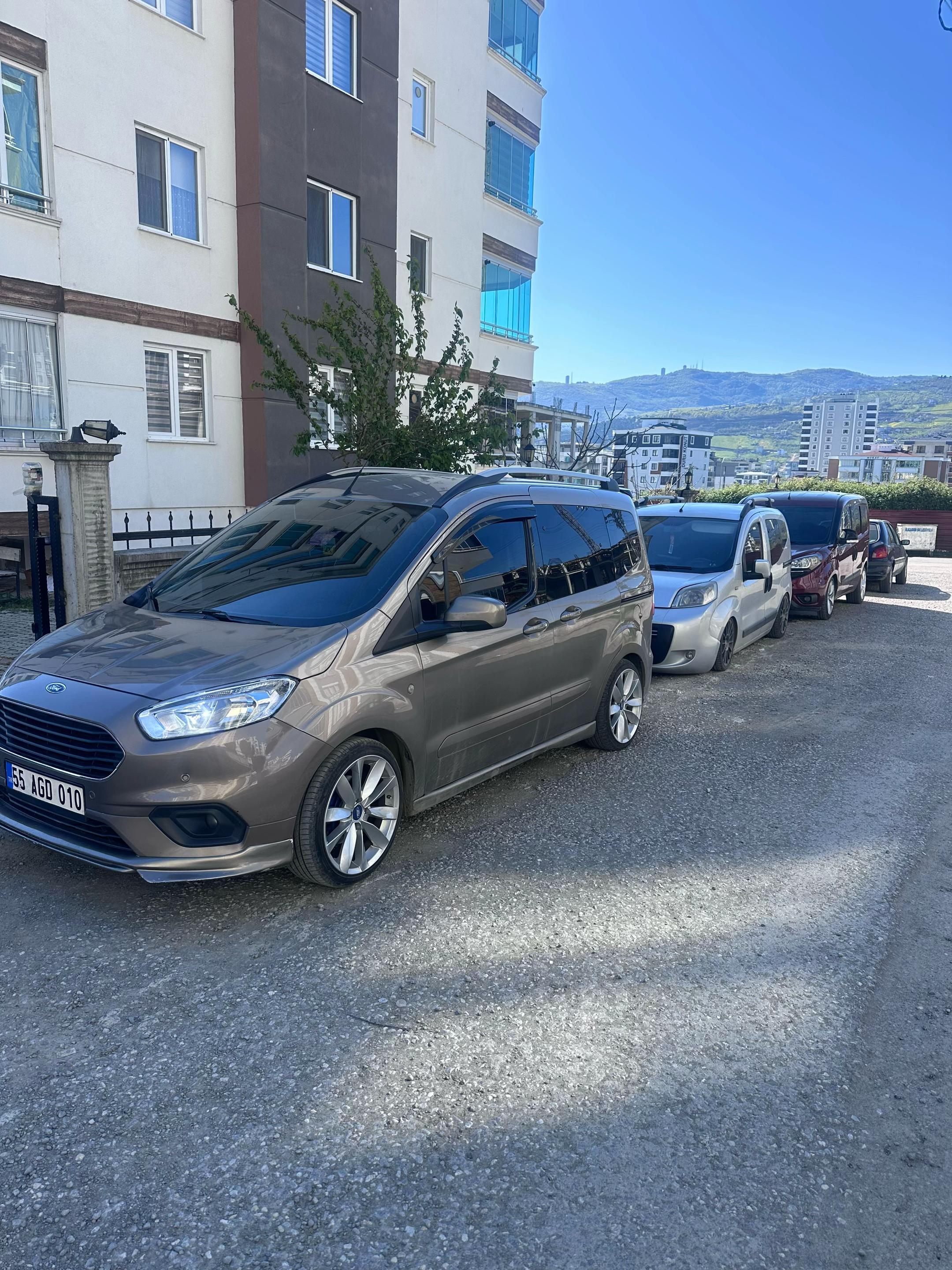 @&Ouml;zkan Top&ccedil;u