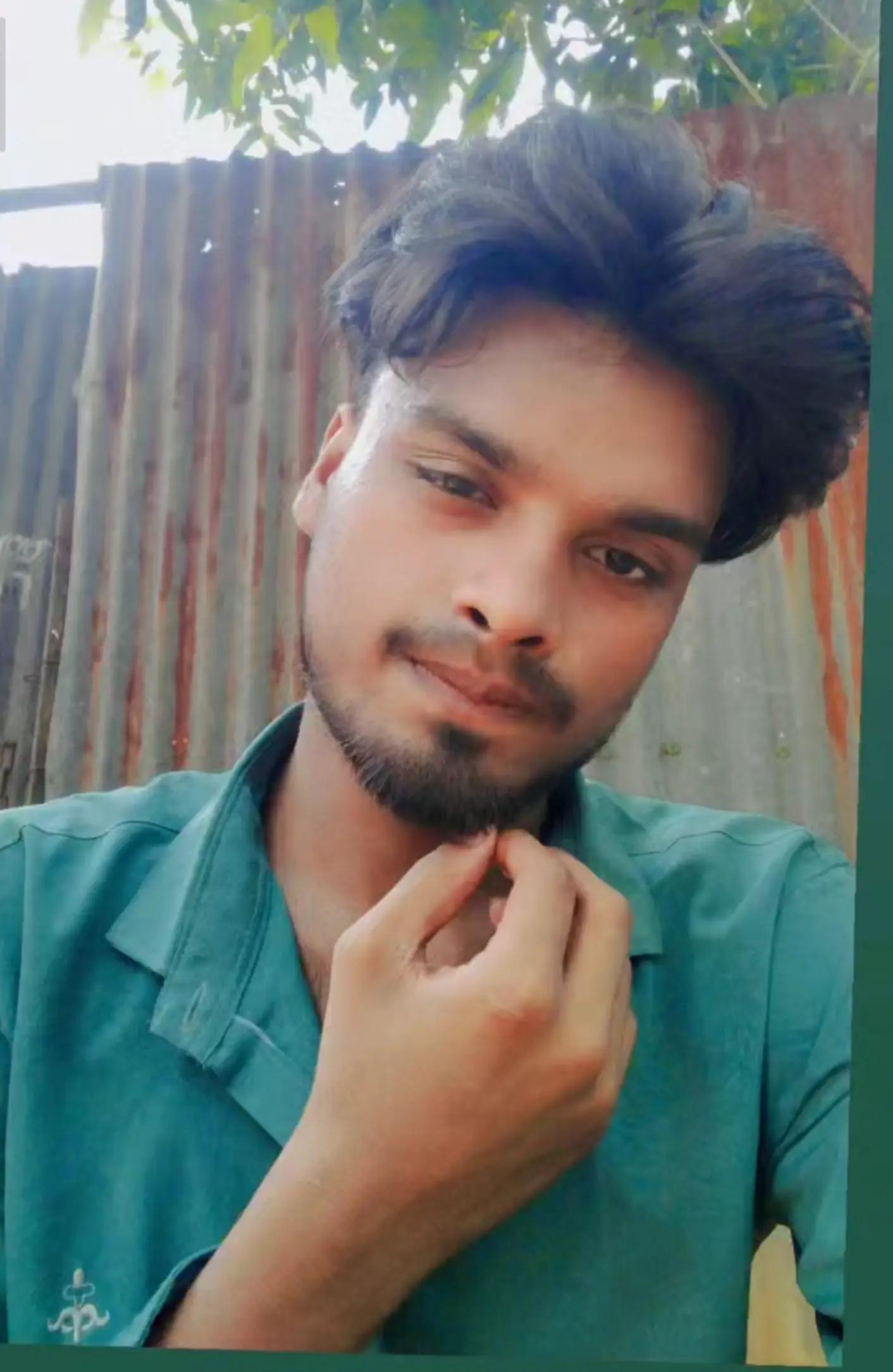 @ARIYAN Ahamed TUHIN