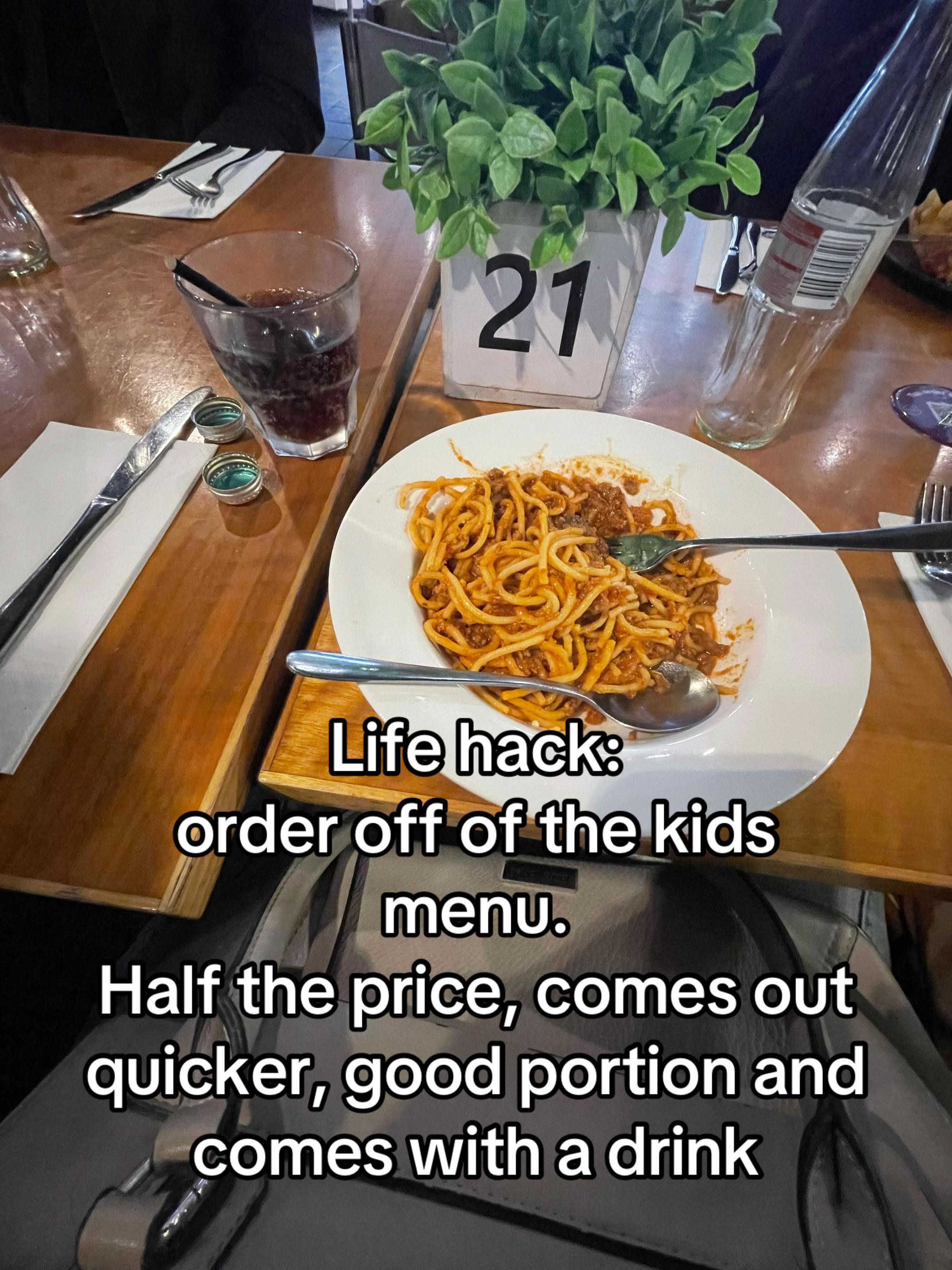 @𝓔𝓶𝓶𝓪