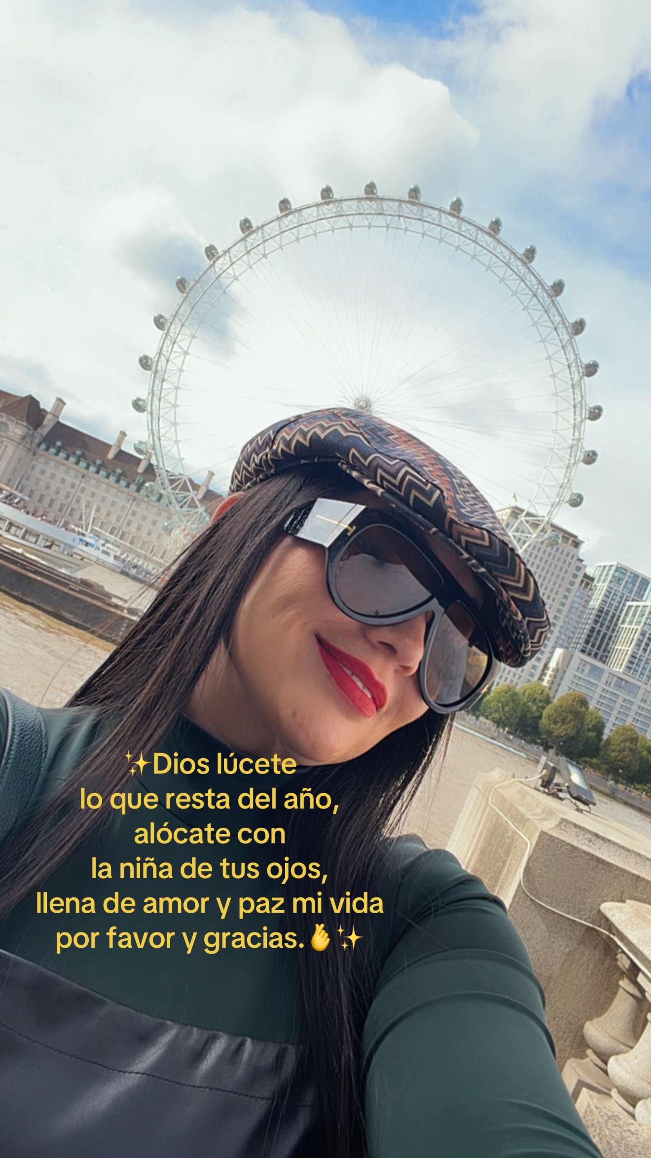 @AKMO