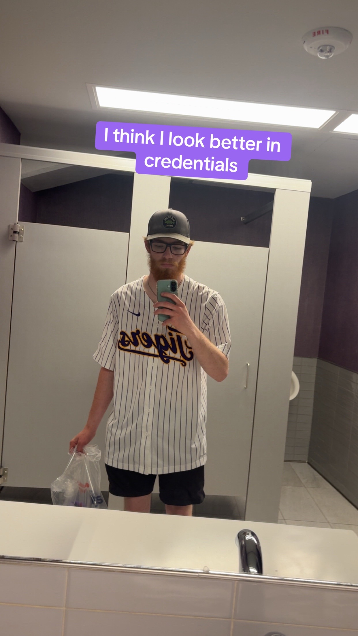 @Bustedkneesports