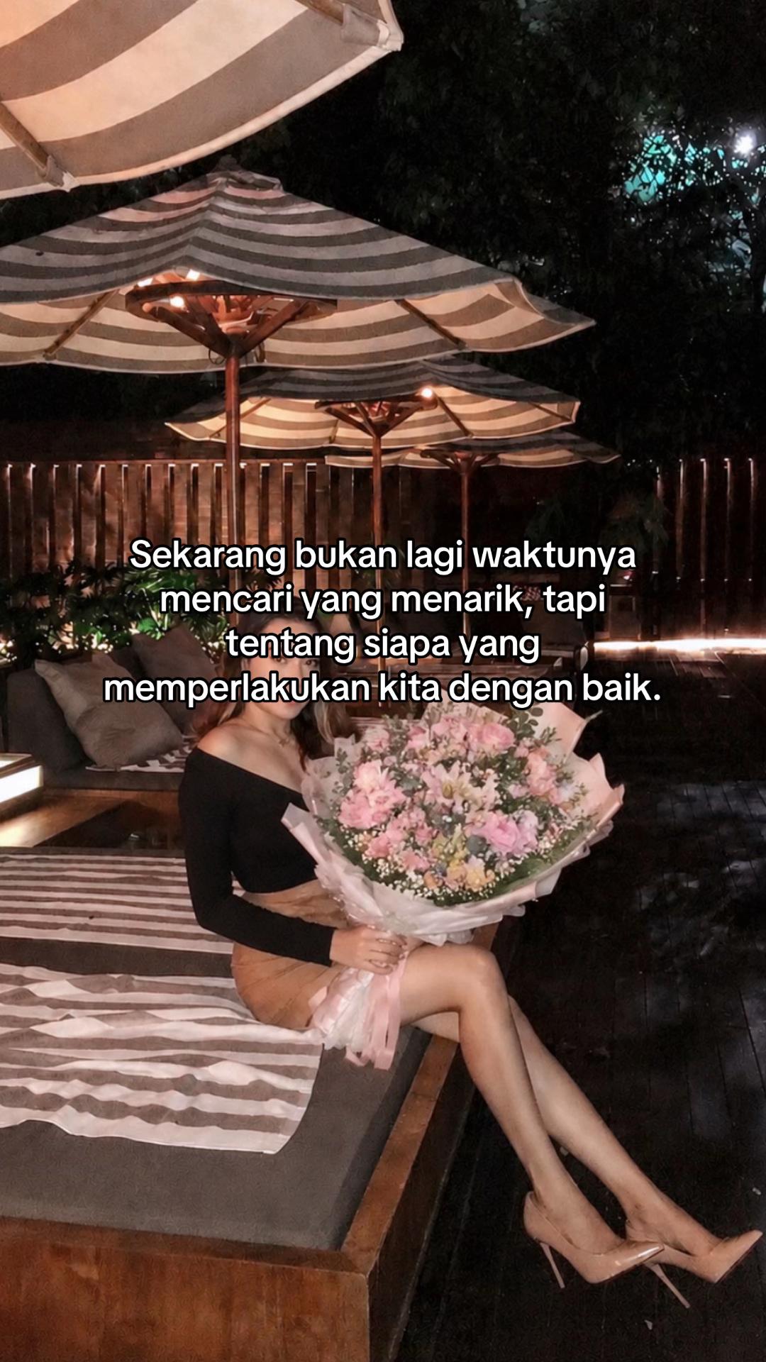 @𝐬.