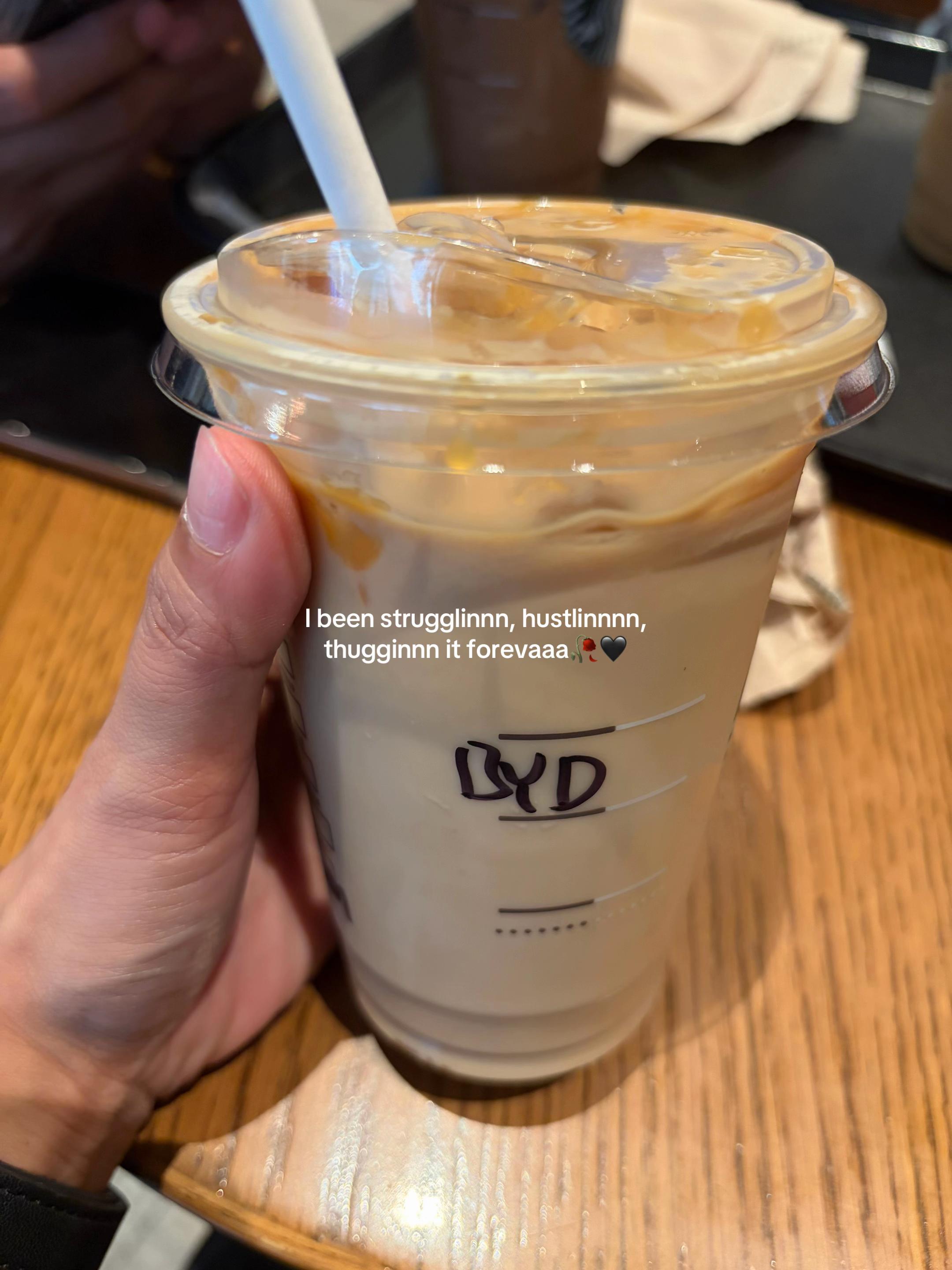 @Yna 🥀🖤