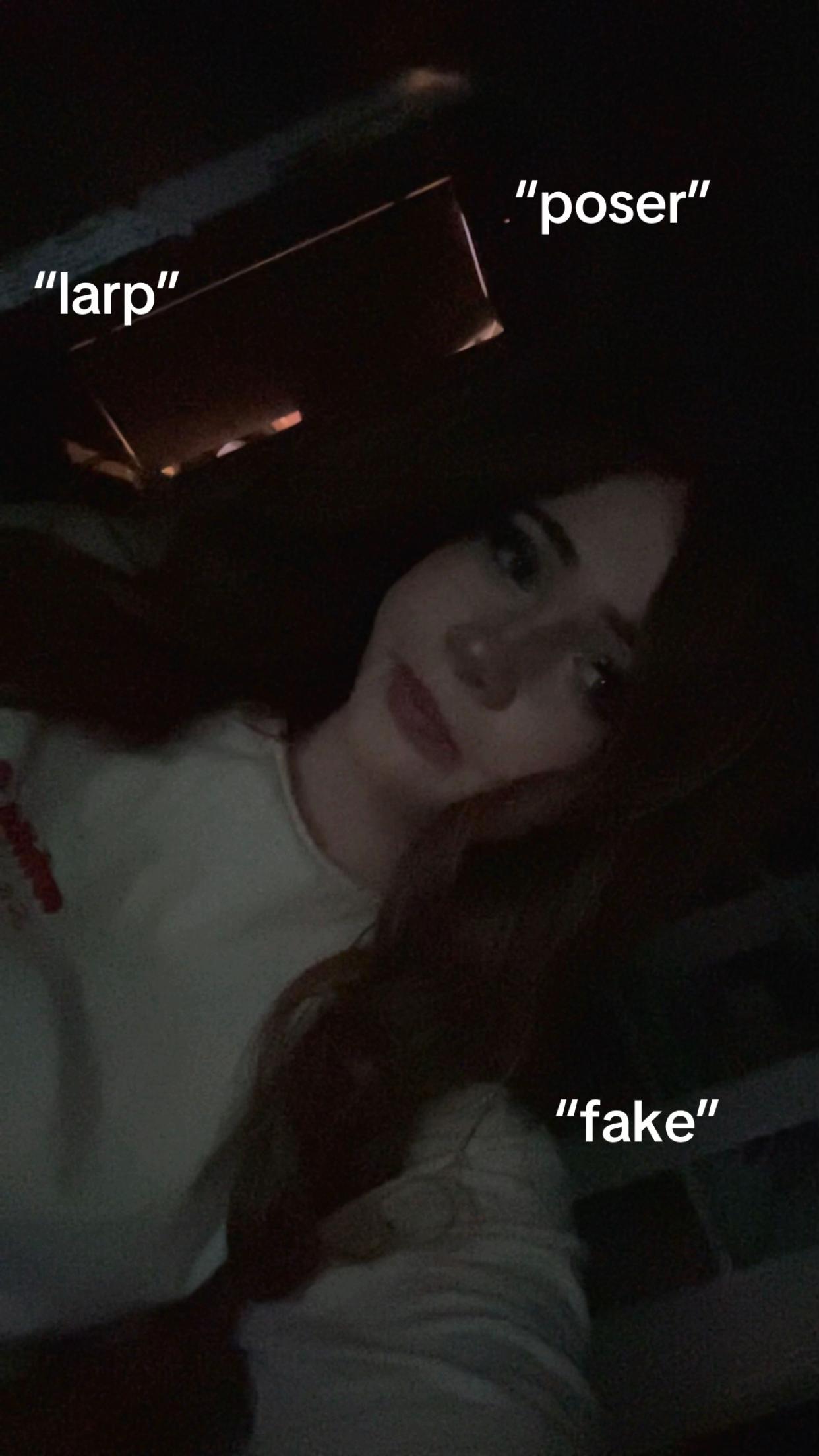 @๐.๐ค
