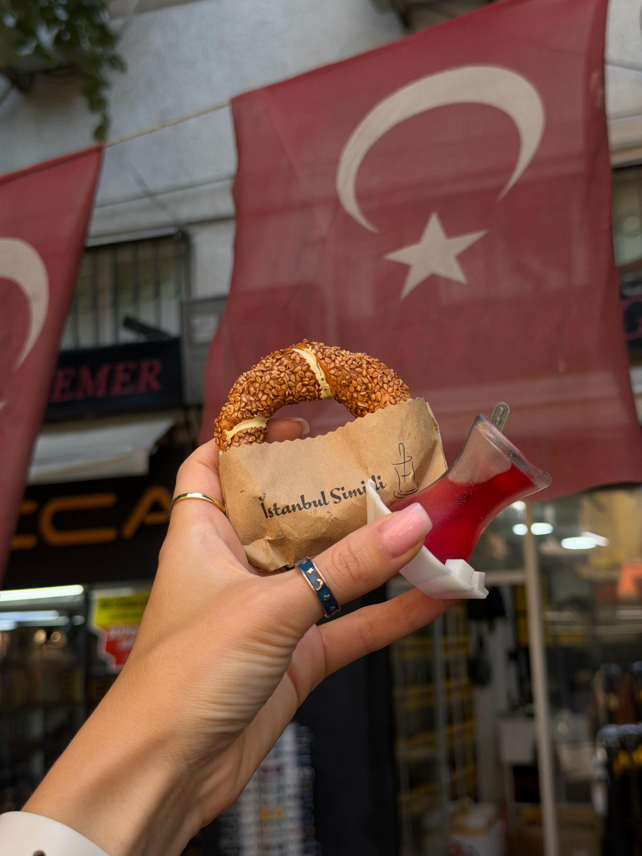@ELVİRA🤍🇹🇷