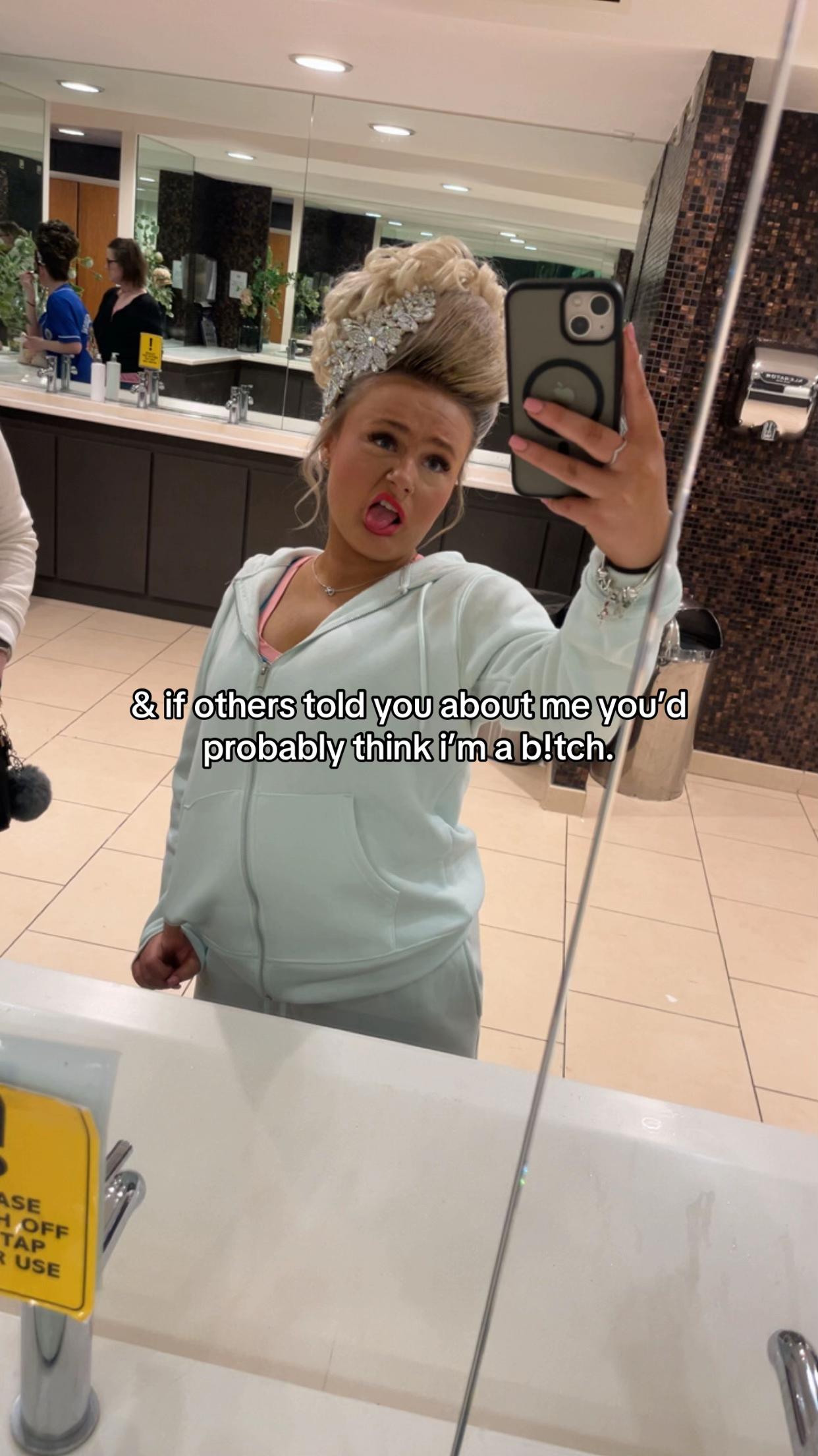@Evie-Ray 😜