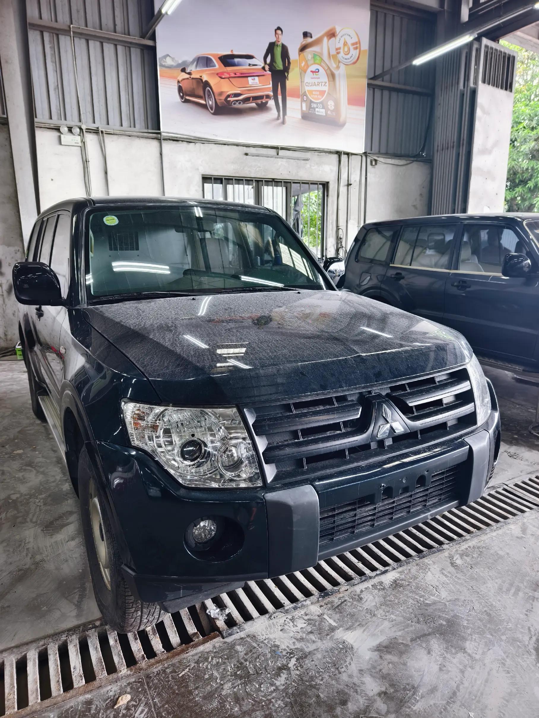 @PAJERO V93 HƯNG Y&Ecirc;N
