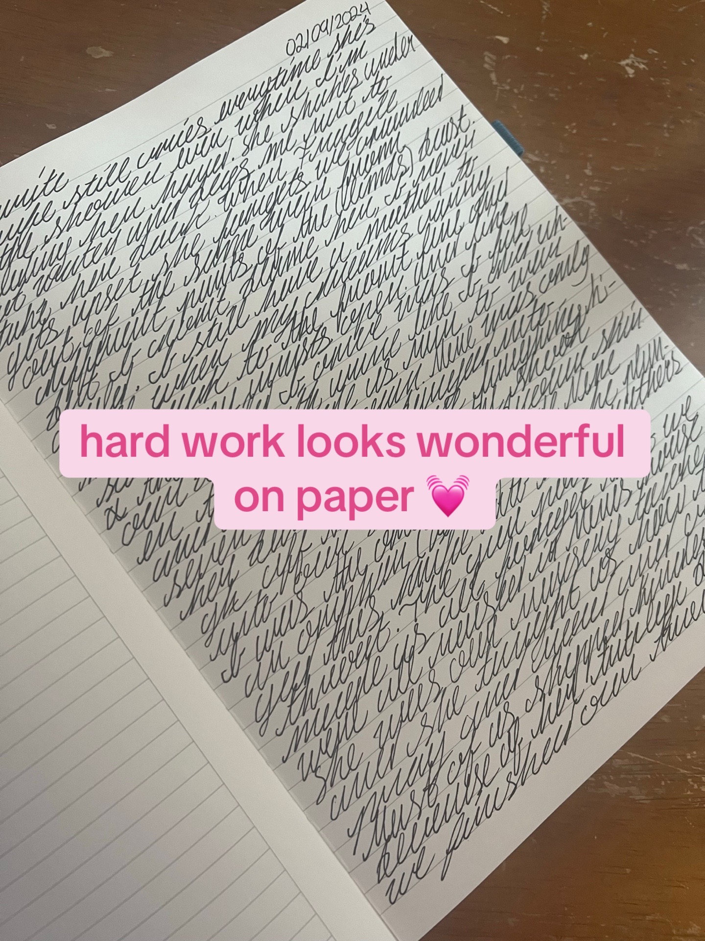 @Dylan | Writer | CC 📚🦋