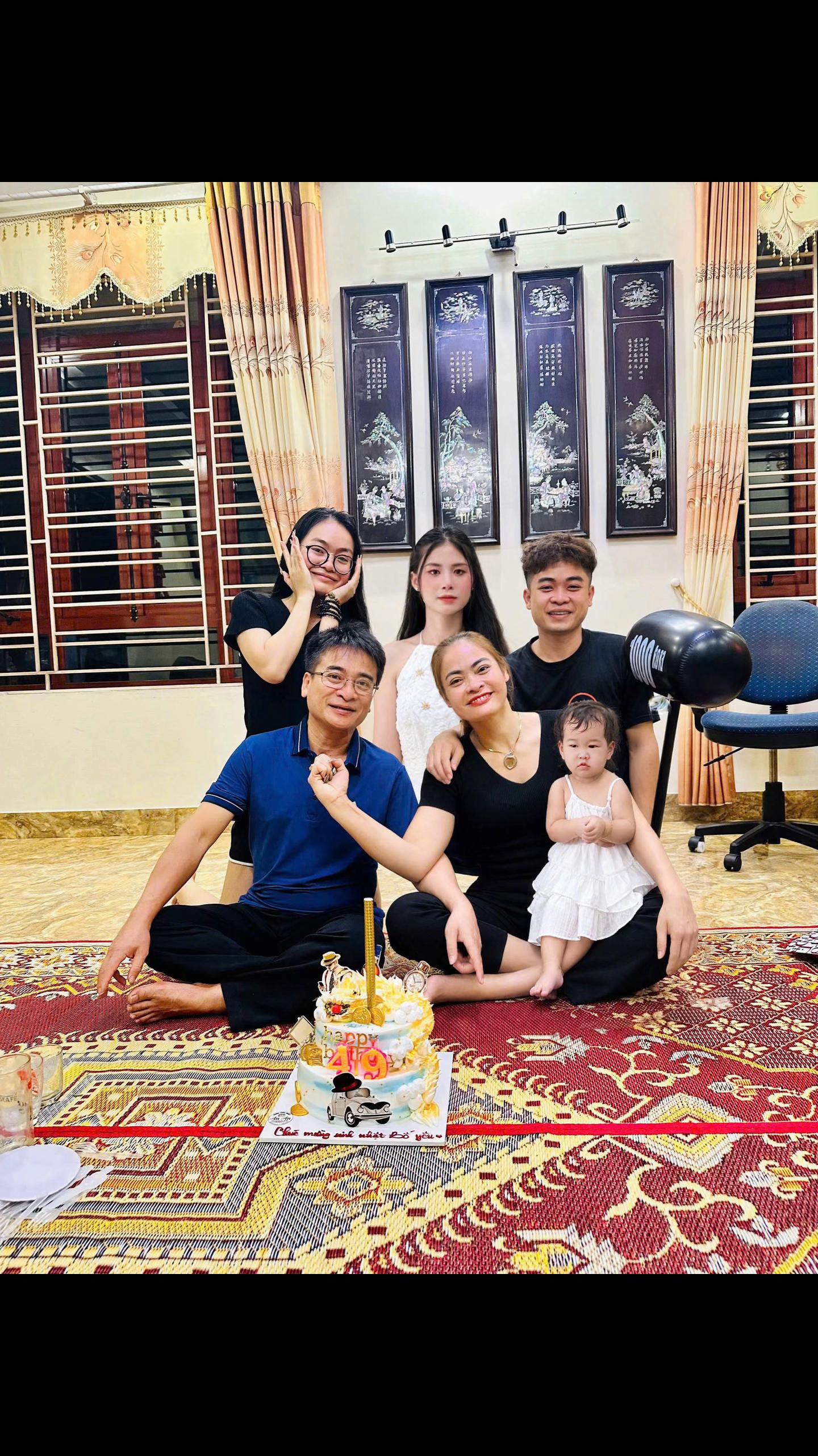 @💗 Hương Chí Phèo 💗
