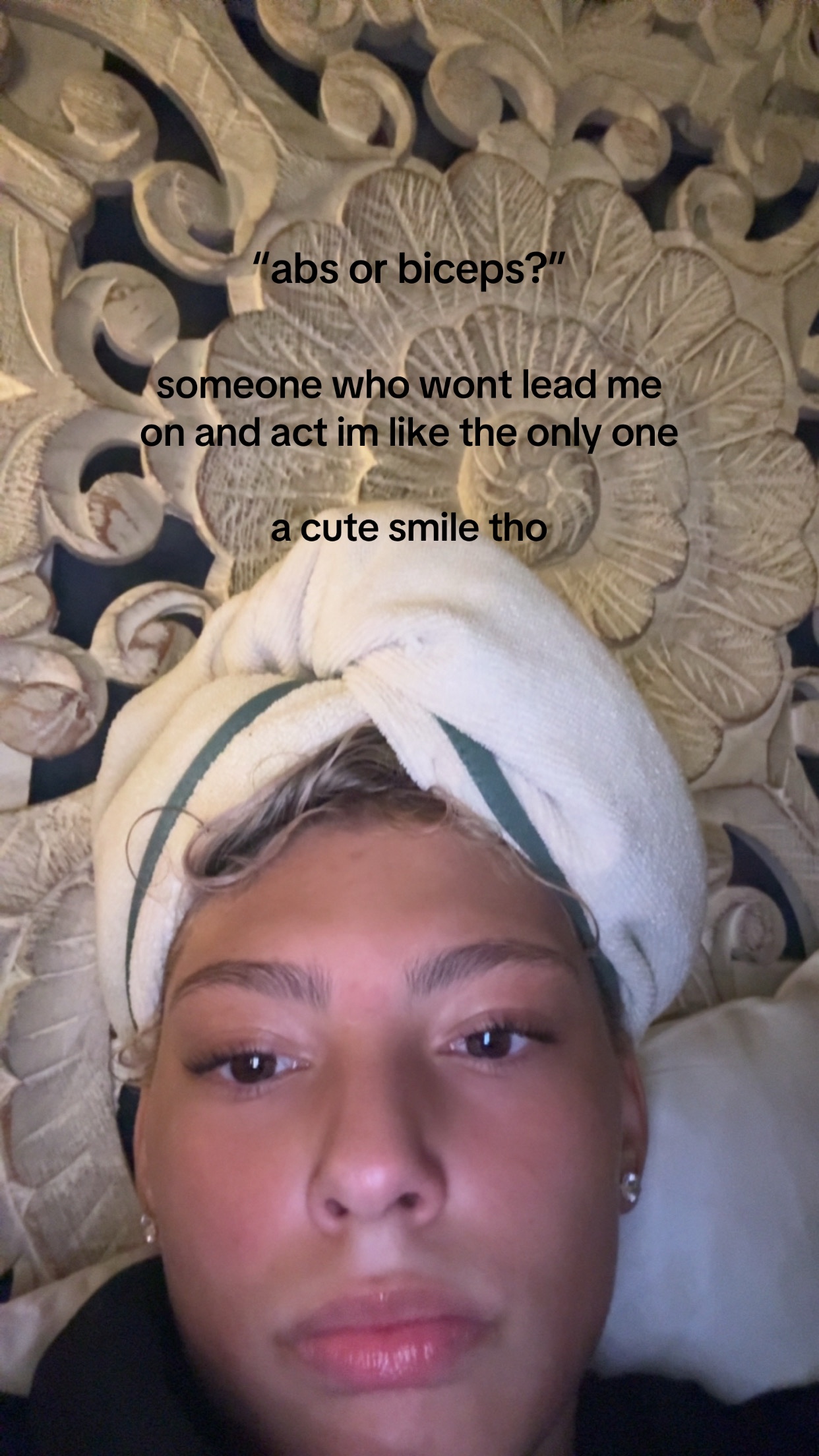 @️