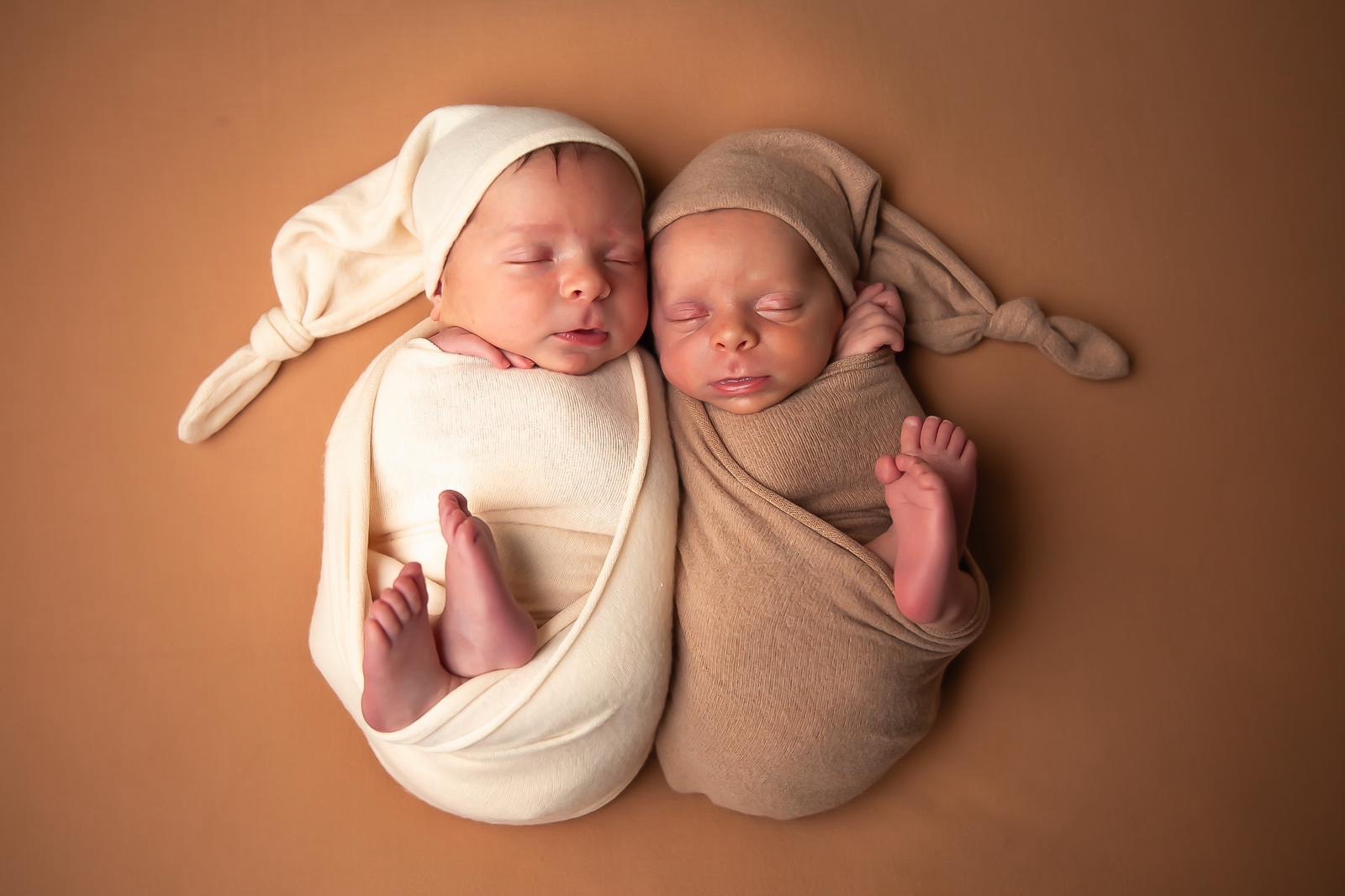 @twinmomof5