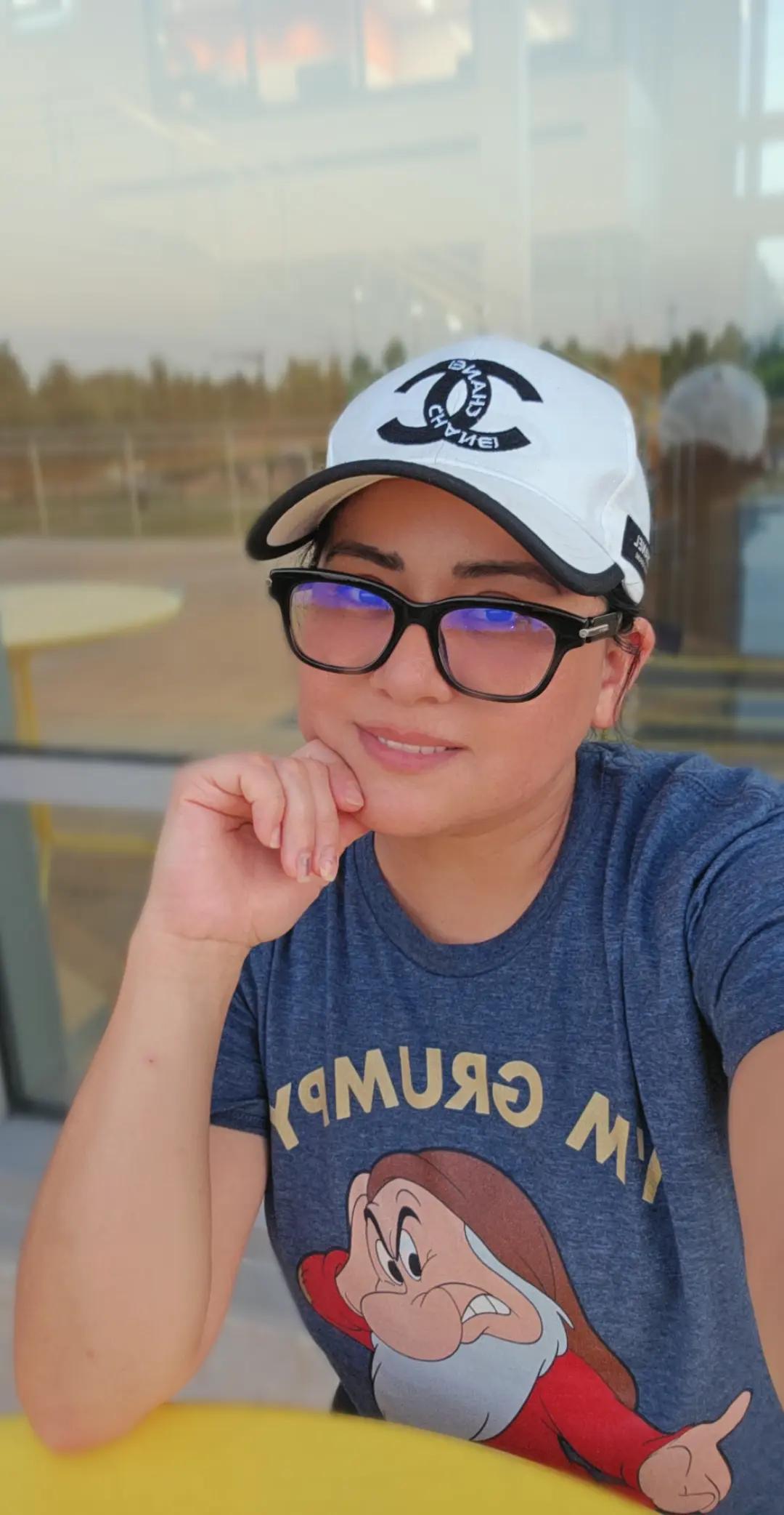 @Nayarely
