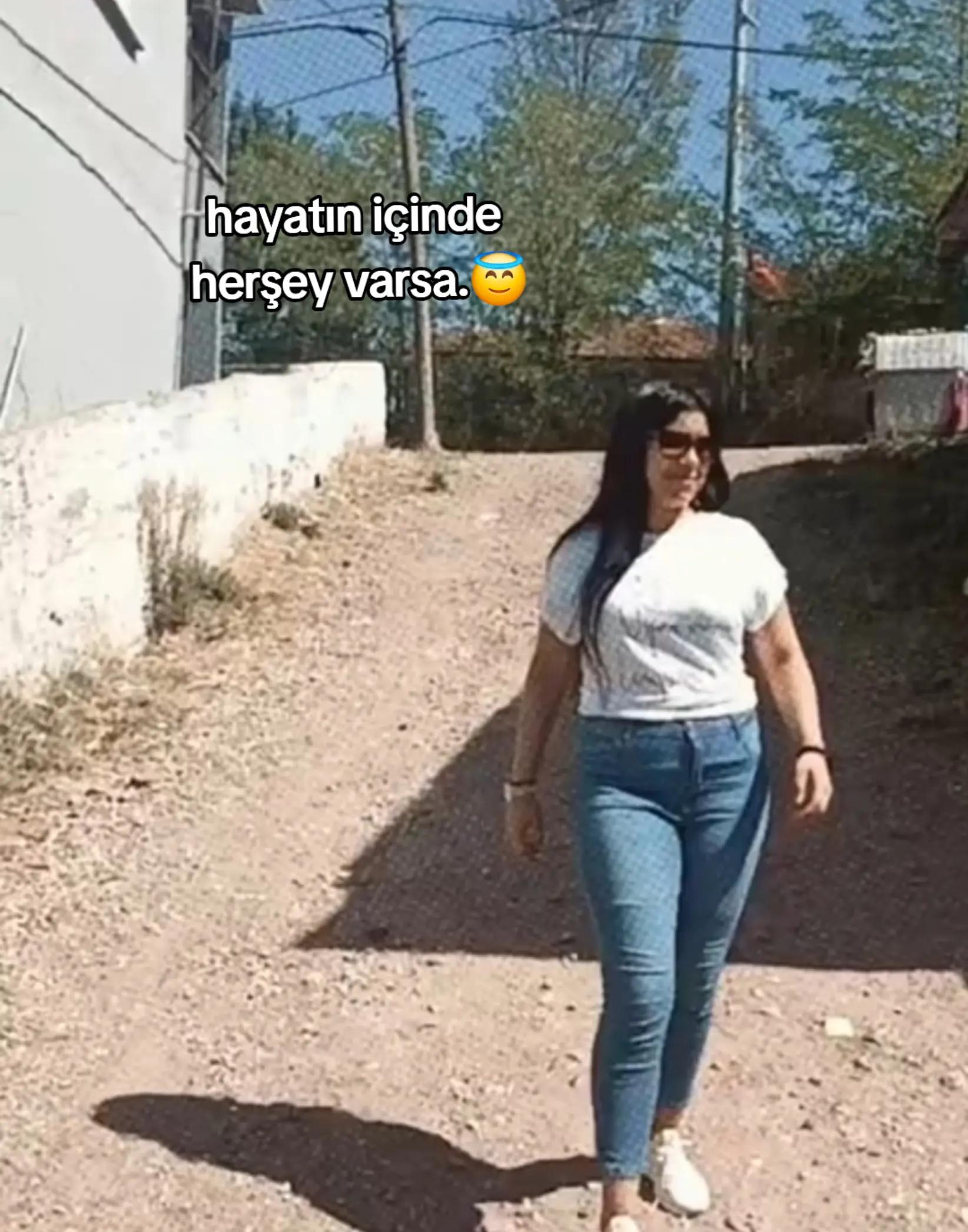 @elifinizz