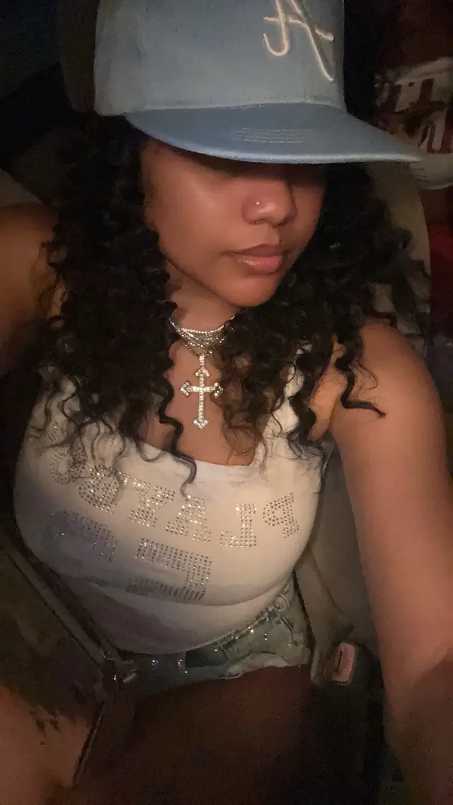 @lisaayyna_
