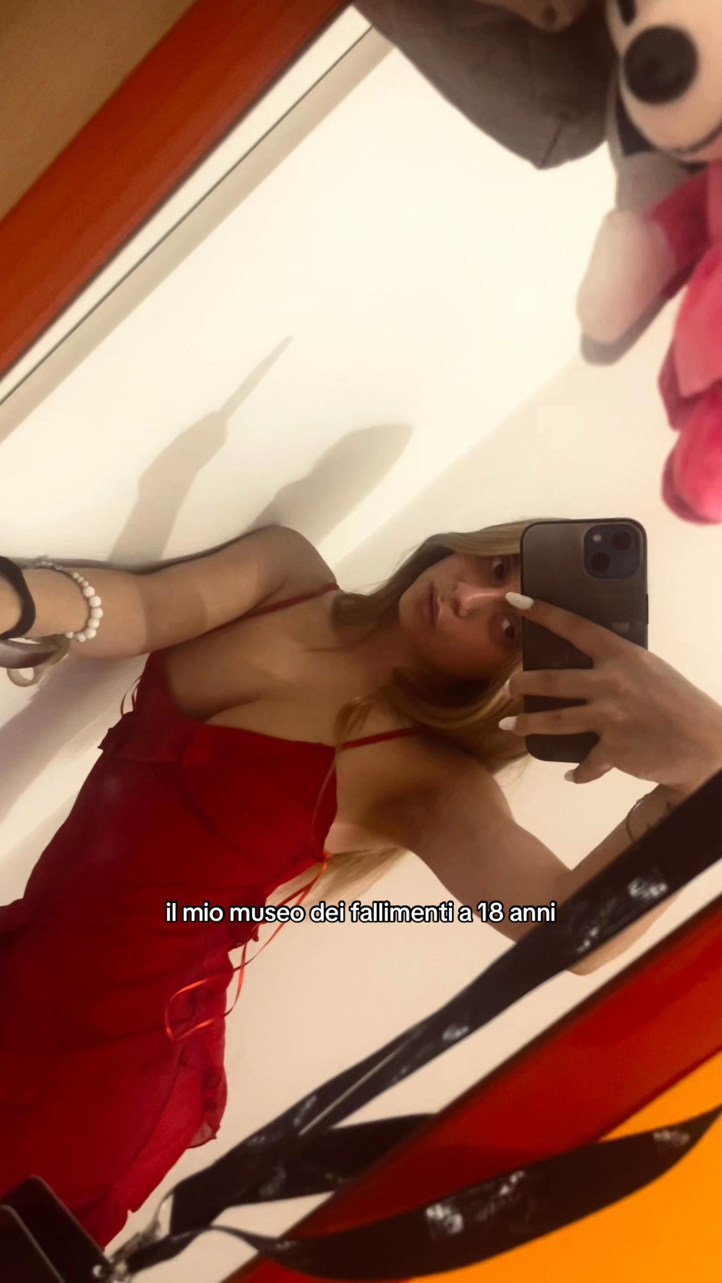 @mellaa
