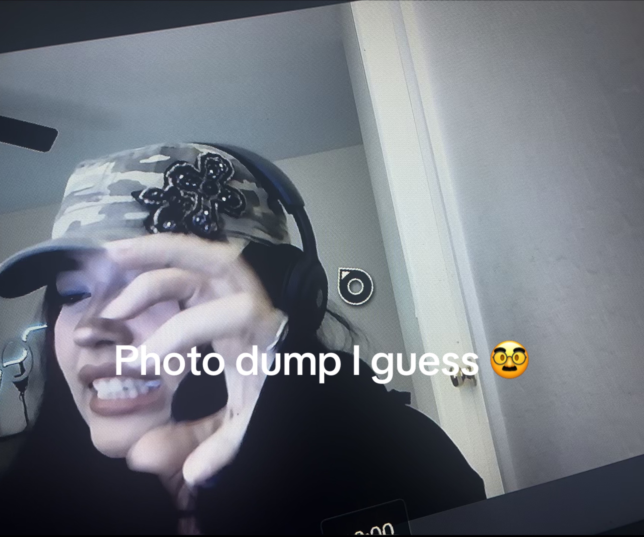 @𝑵𝒂𝒐𝒎𝒊 🦕