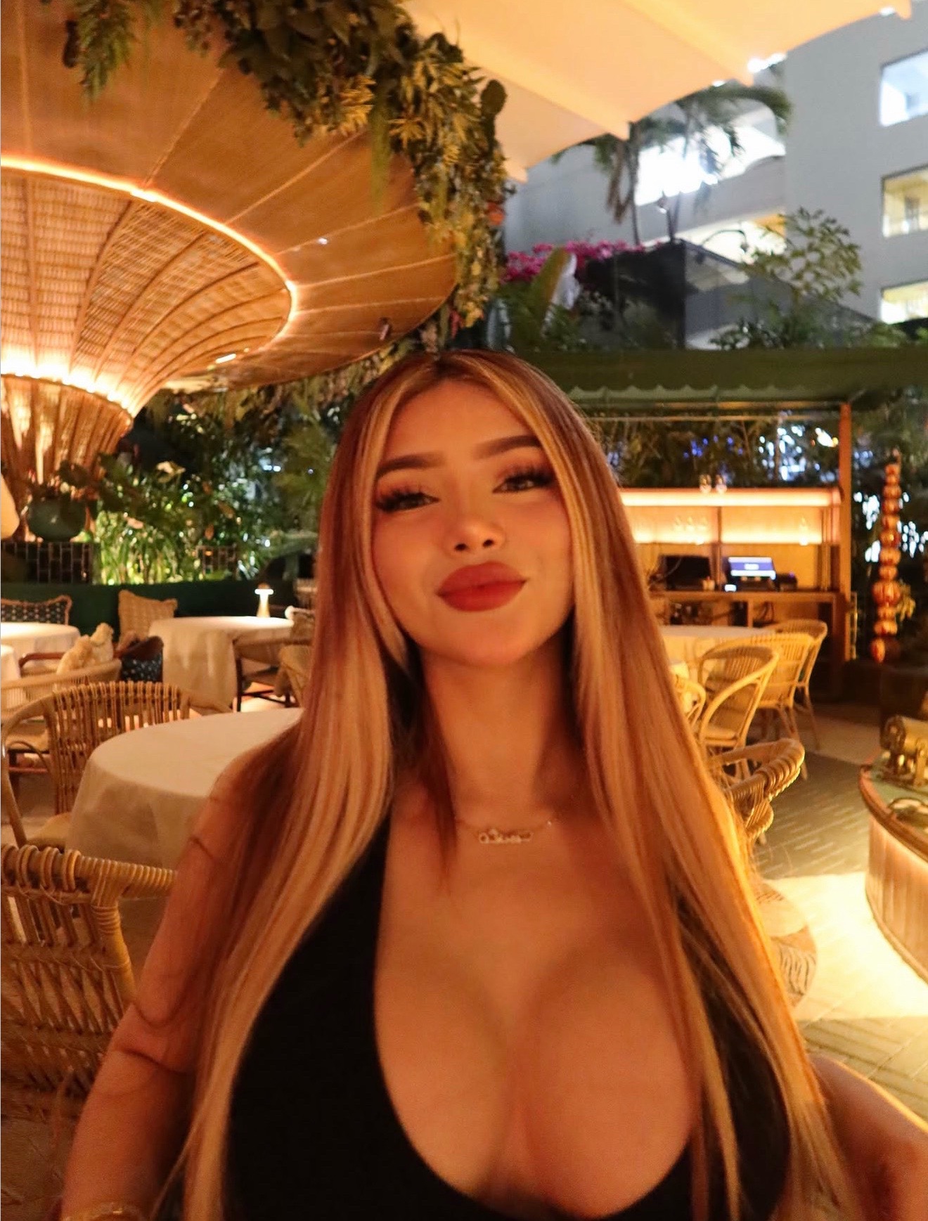@Gia