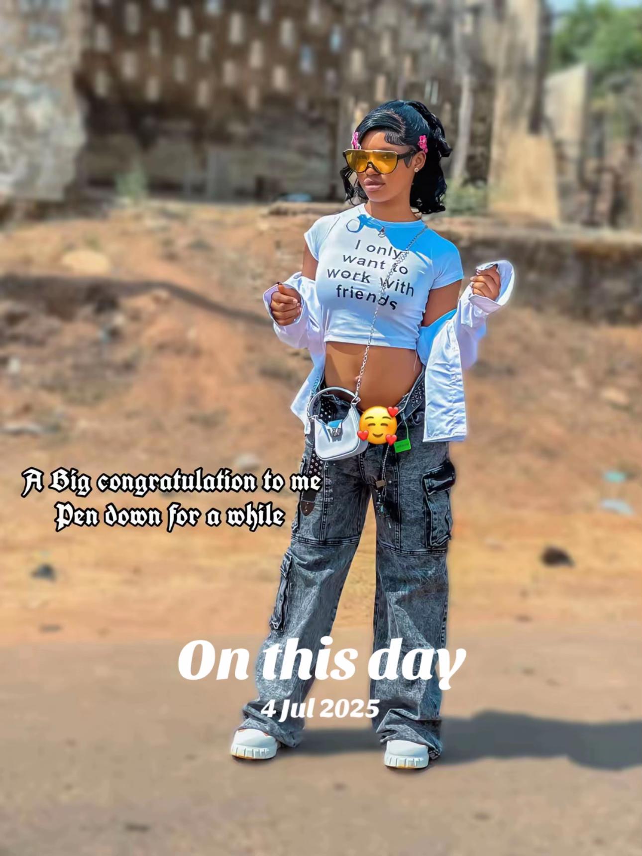 @BOLLY MOBILE PHOTOGRAPHER 📸🤳