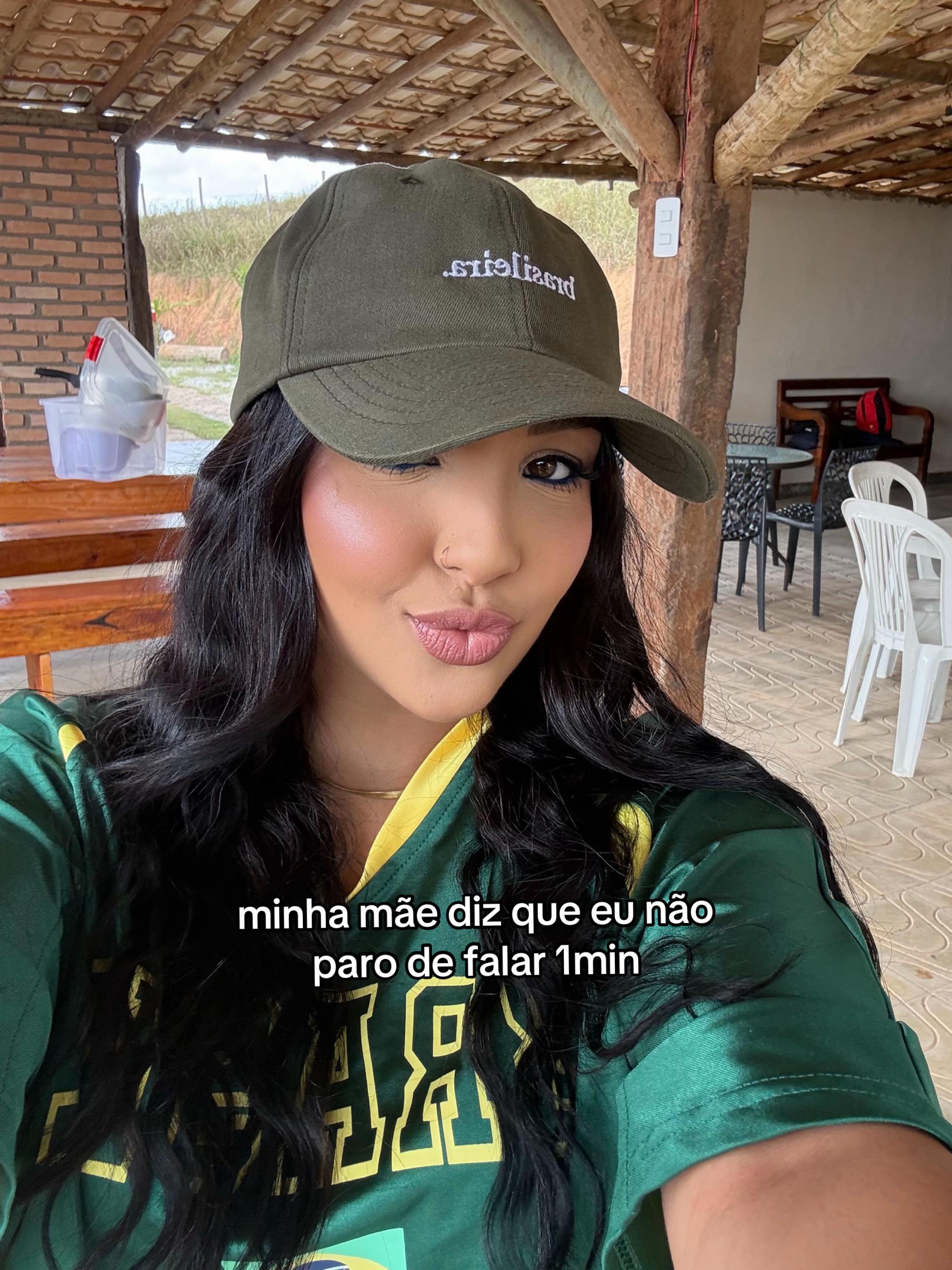 @Amanda Vit&oacute;ria
