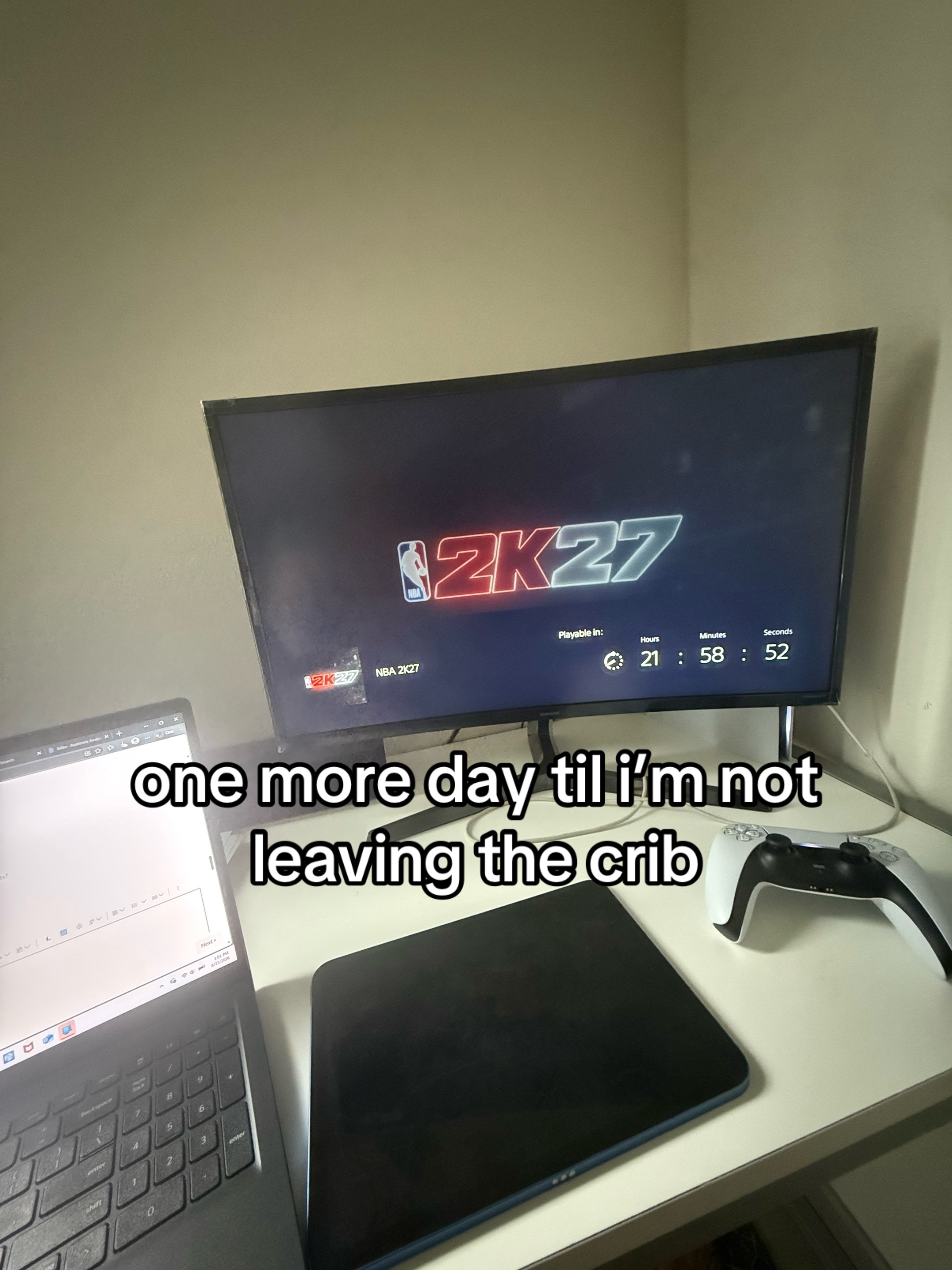 @⃟