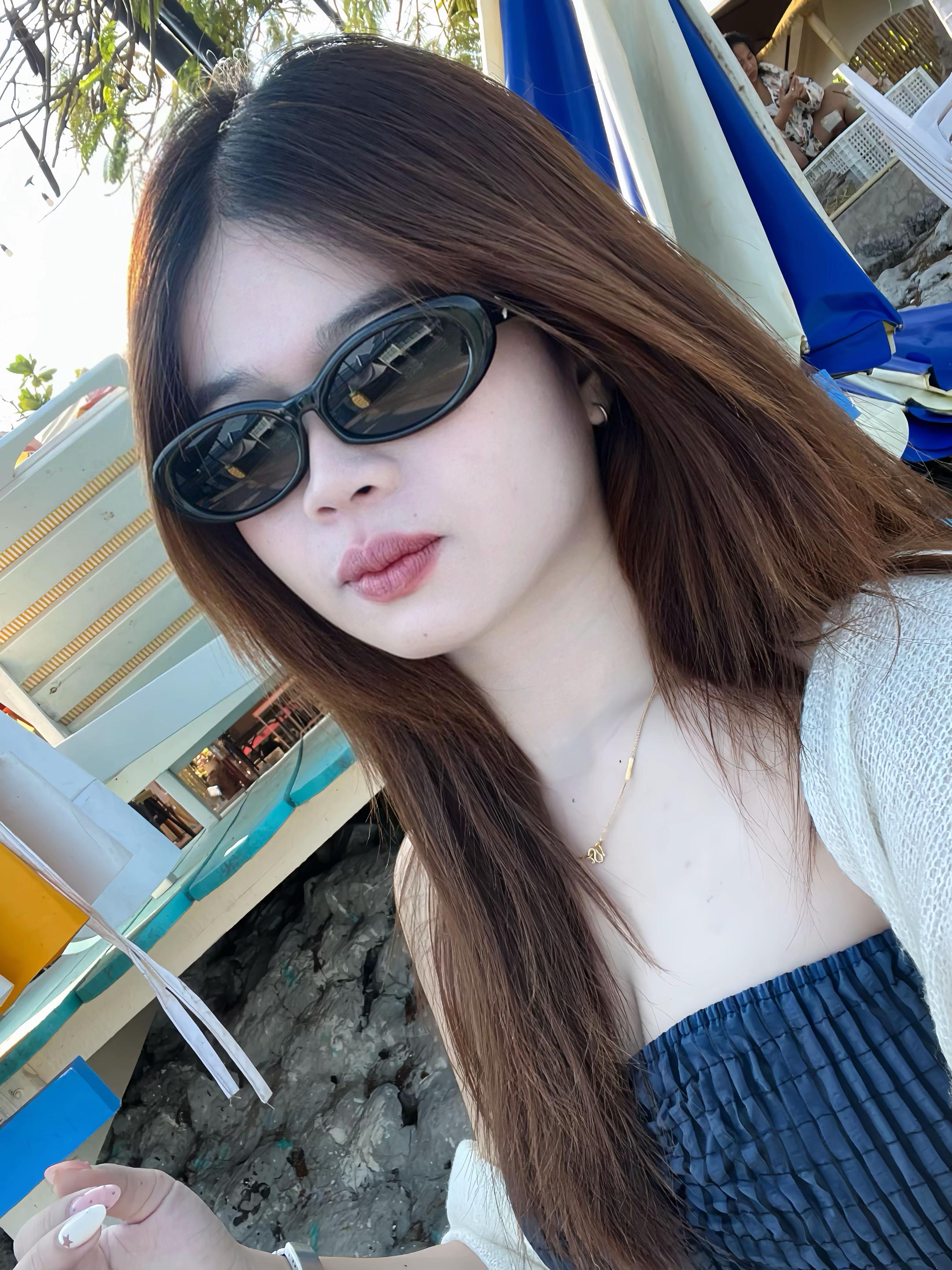 @𝐅ᩚ