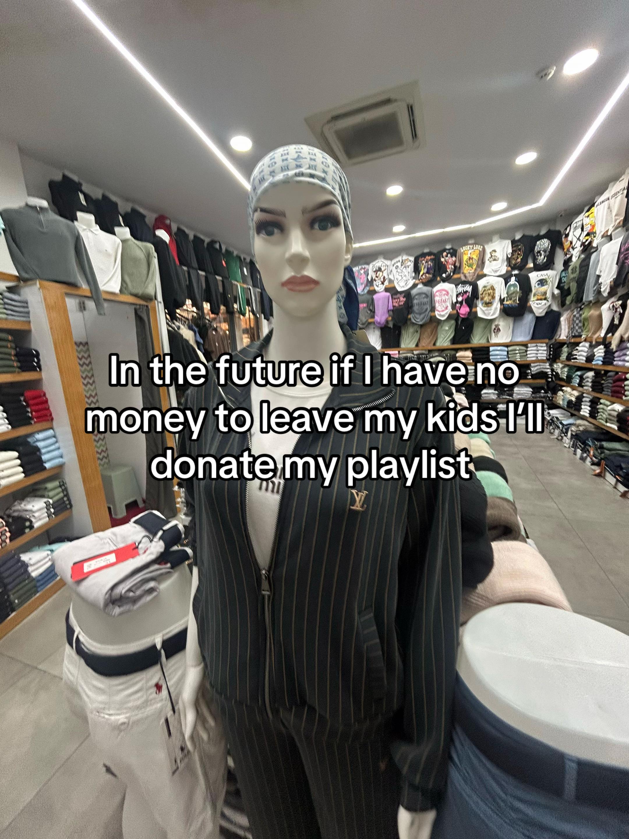 @AmihappywiththatNOIWANTMORE