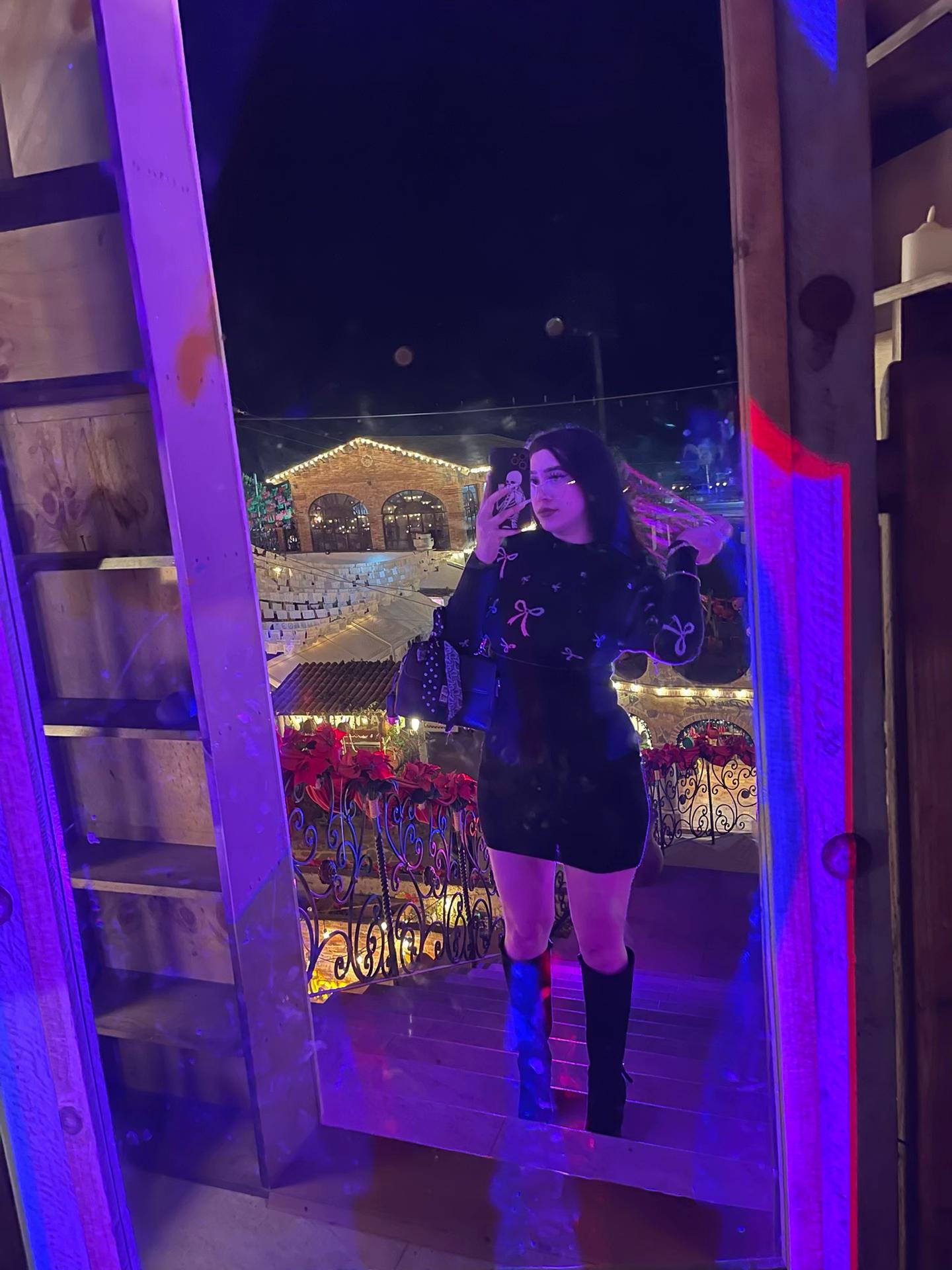 @Perla López
