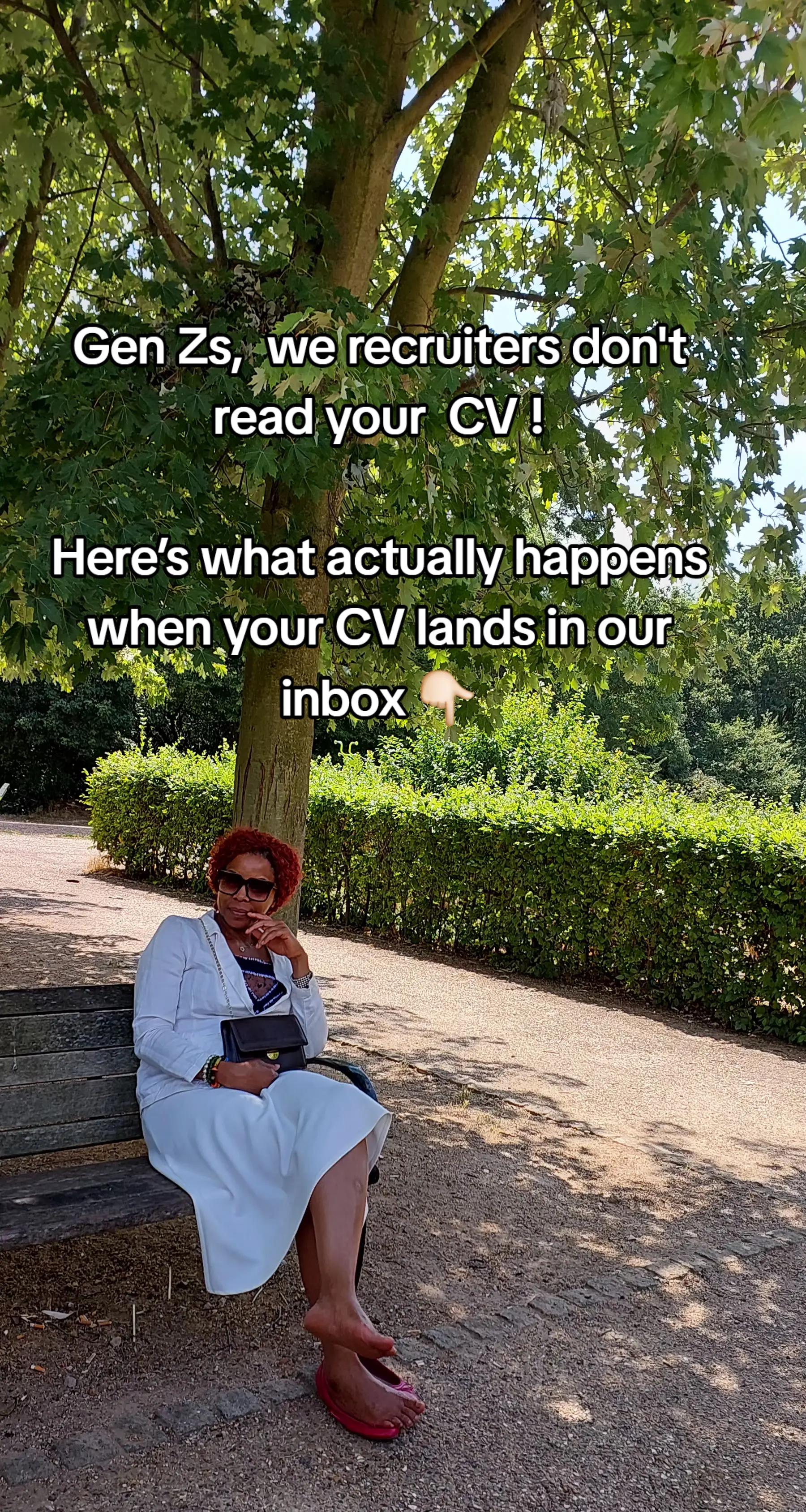 @HR Manager Emily|Gen Z Careers