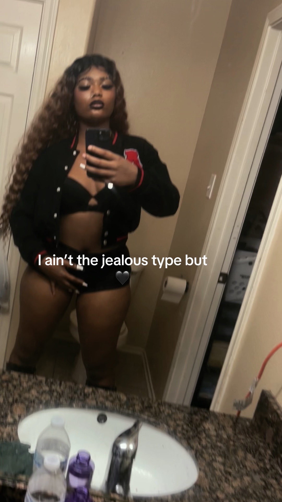 @Jayladontgiveaf🖤😝